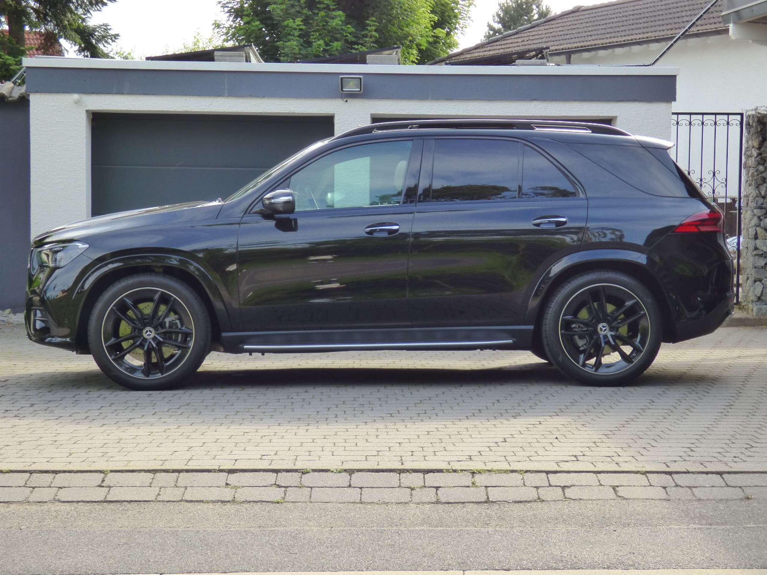 Mercedes-Benz - GLE 580