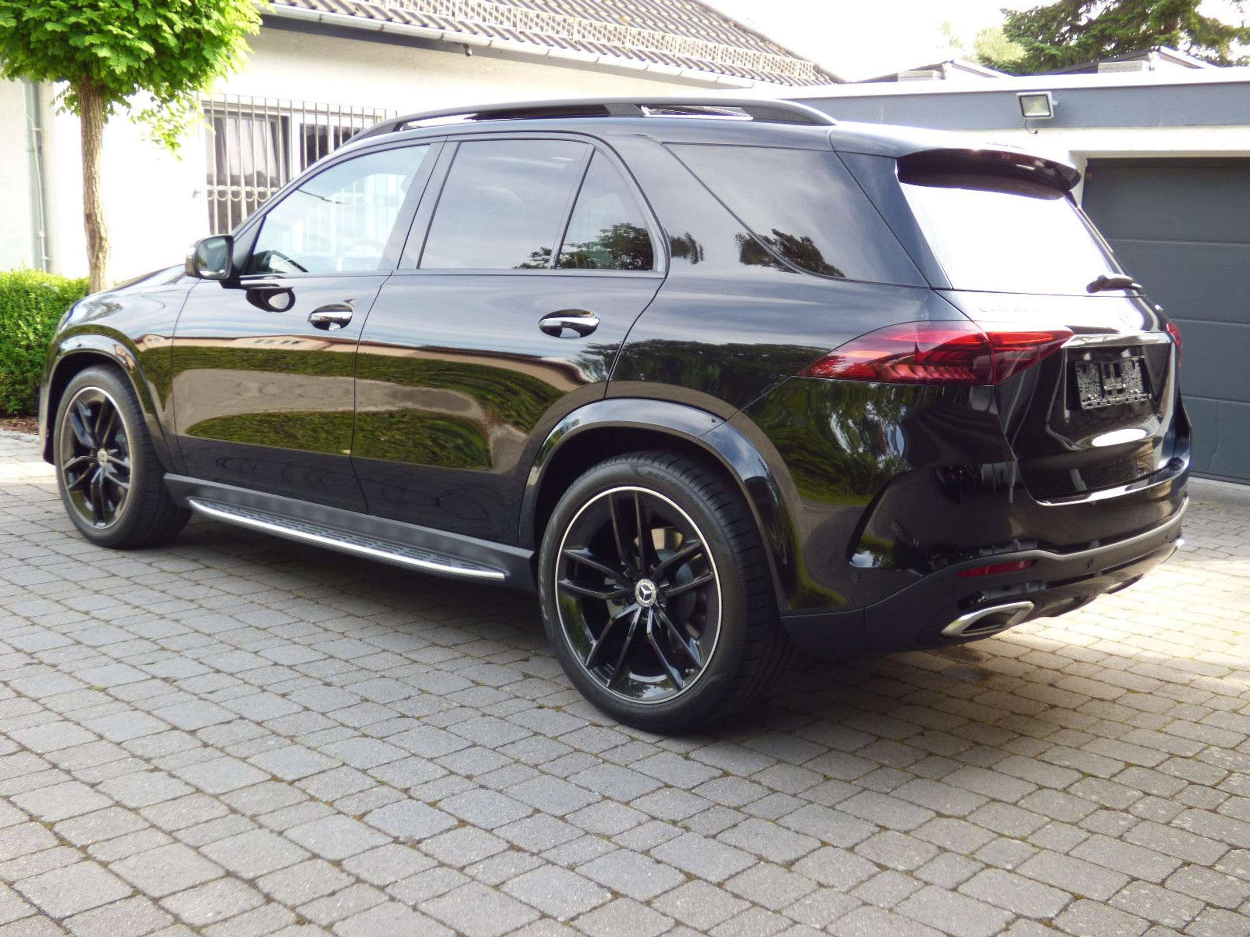 Mercedes-Benz - GLE 580