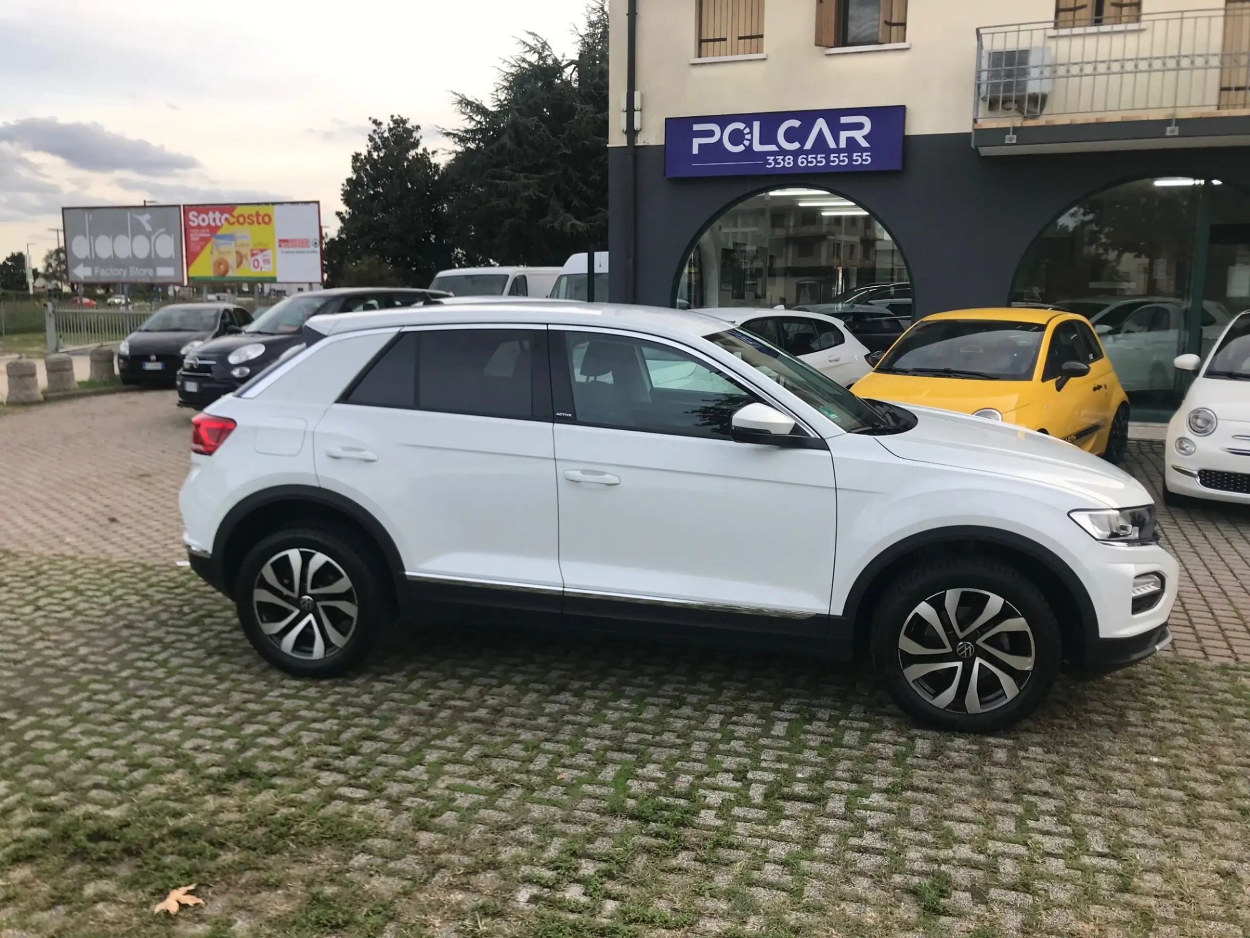 Volkswagen - T-Roc