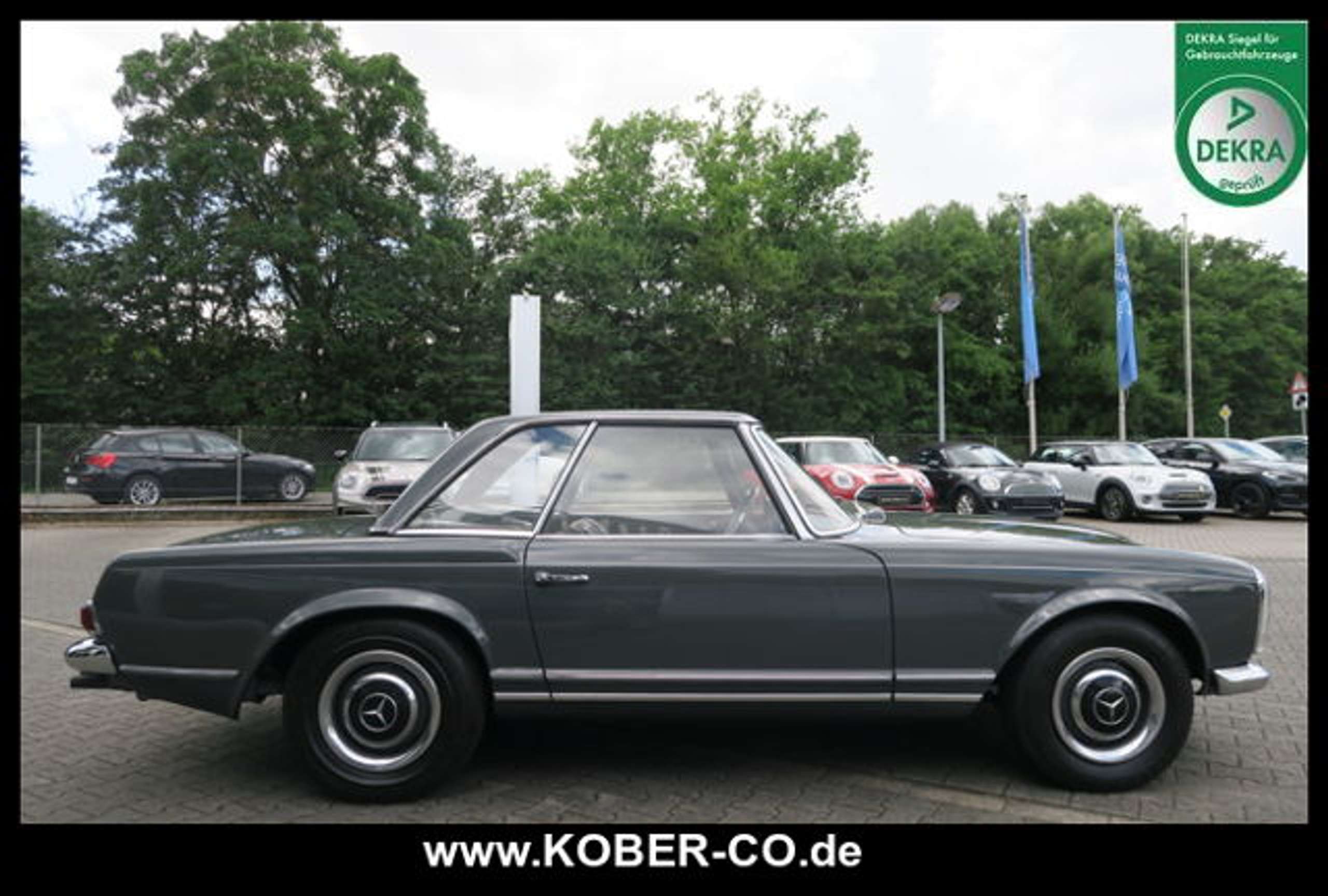 Mercedes-Benz - 230