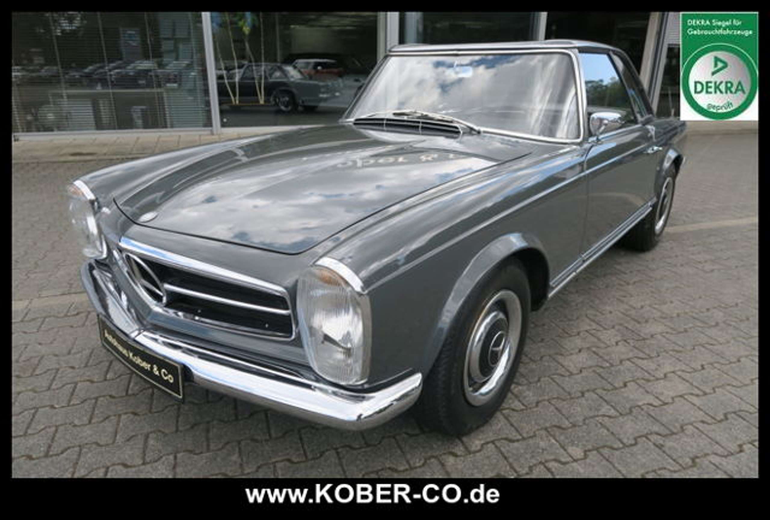 Mercedes-Benz - 230