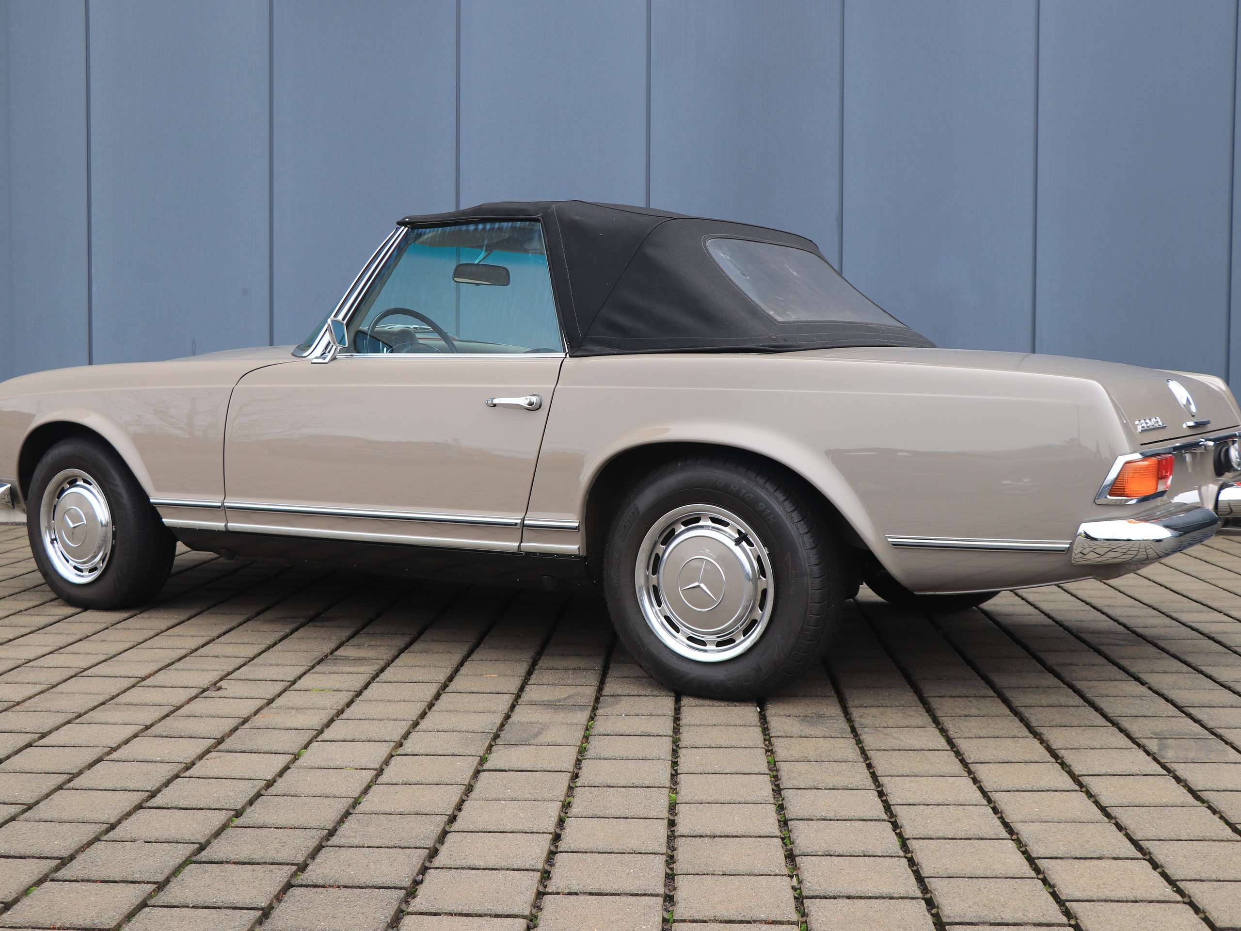 Mercedes-Benz - SL 280