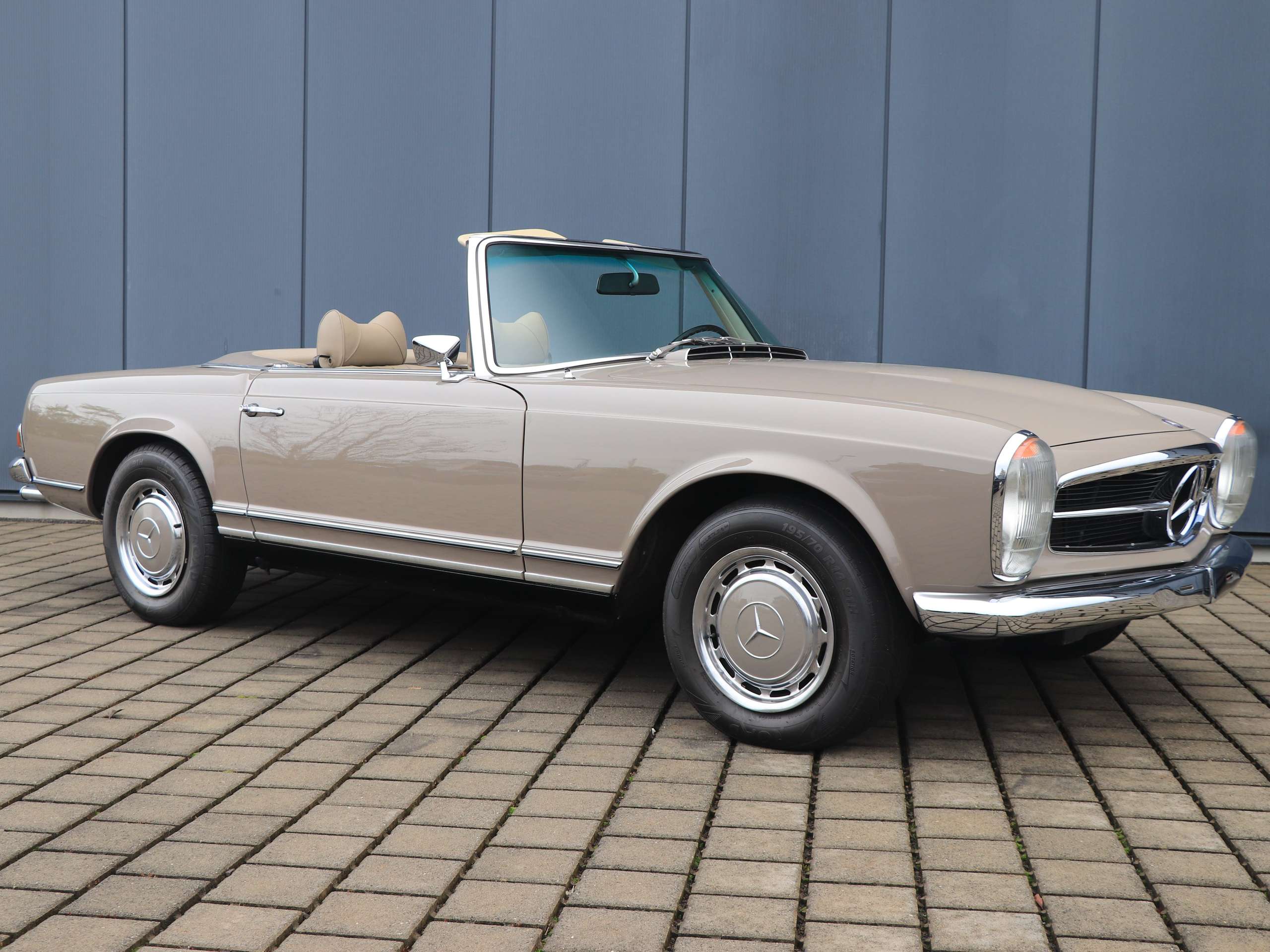 Mercedes-Benz - SL 280