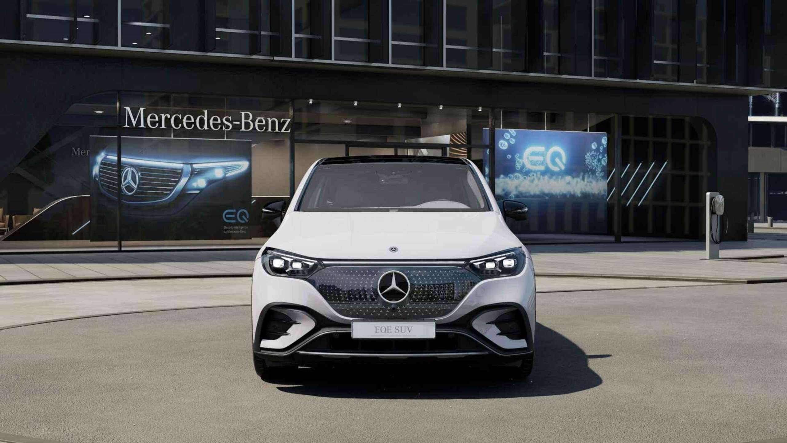 Mercedes-Benz - EQE SUV