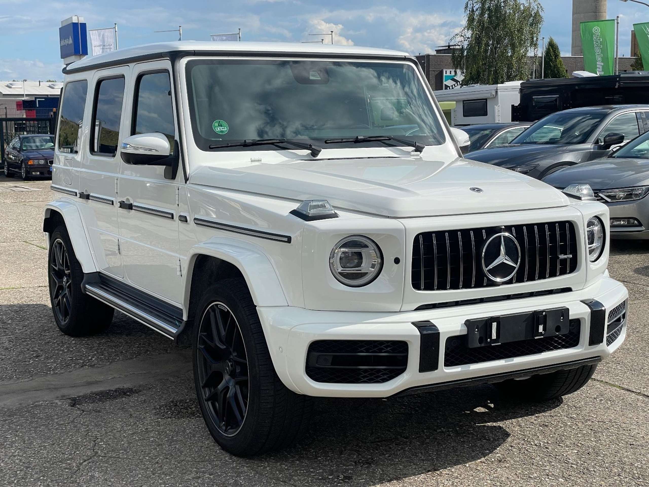 Mercedes-Benz - G 350