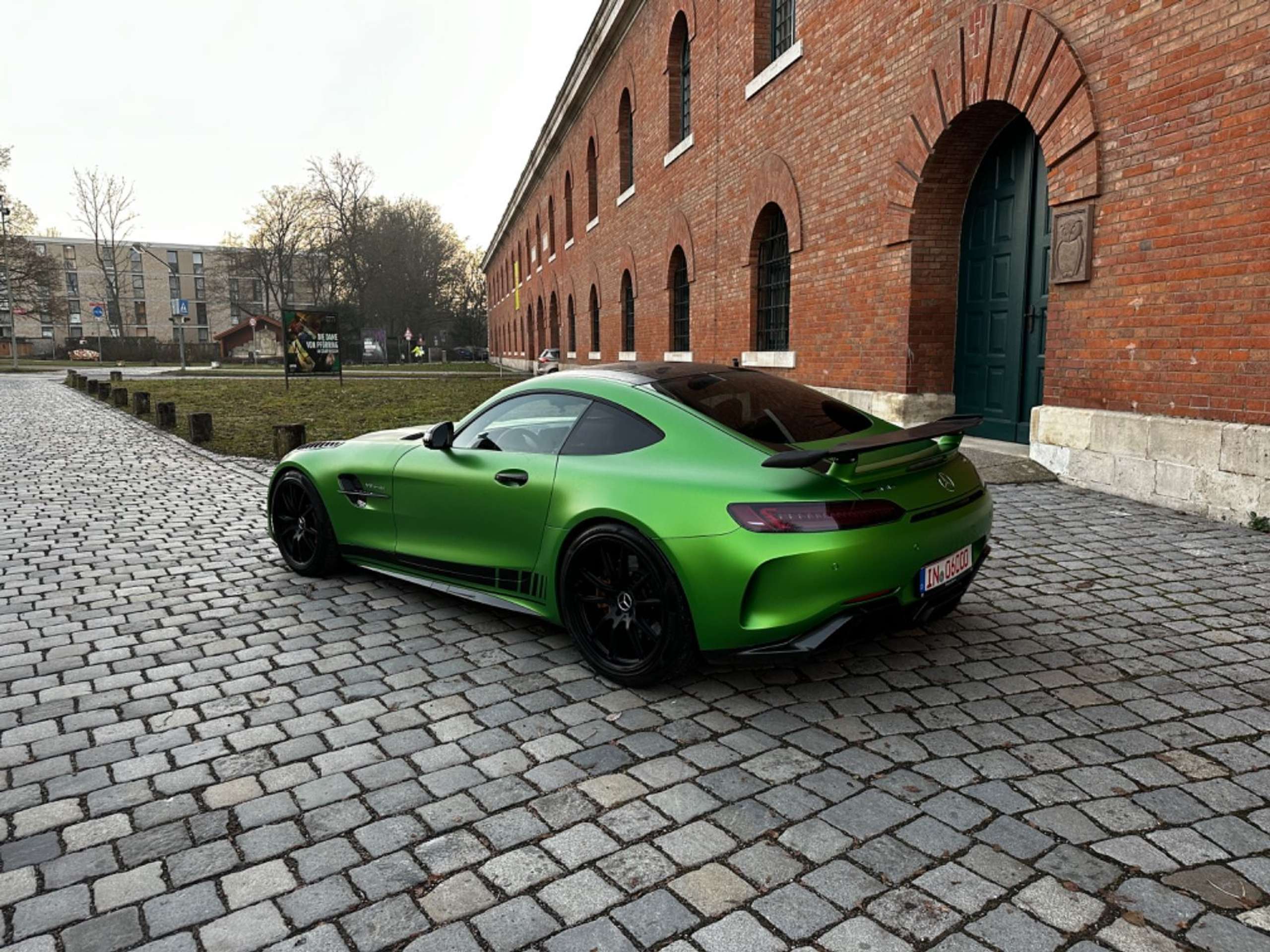 Mercedes-Benz - AMG GT