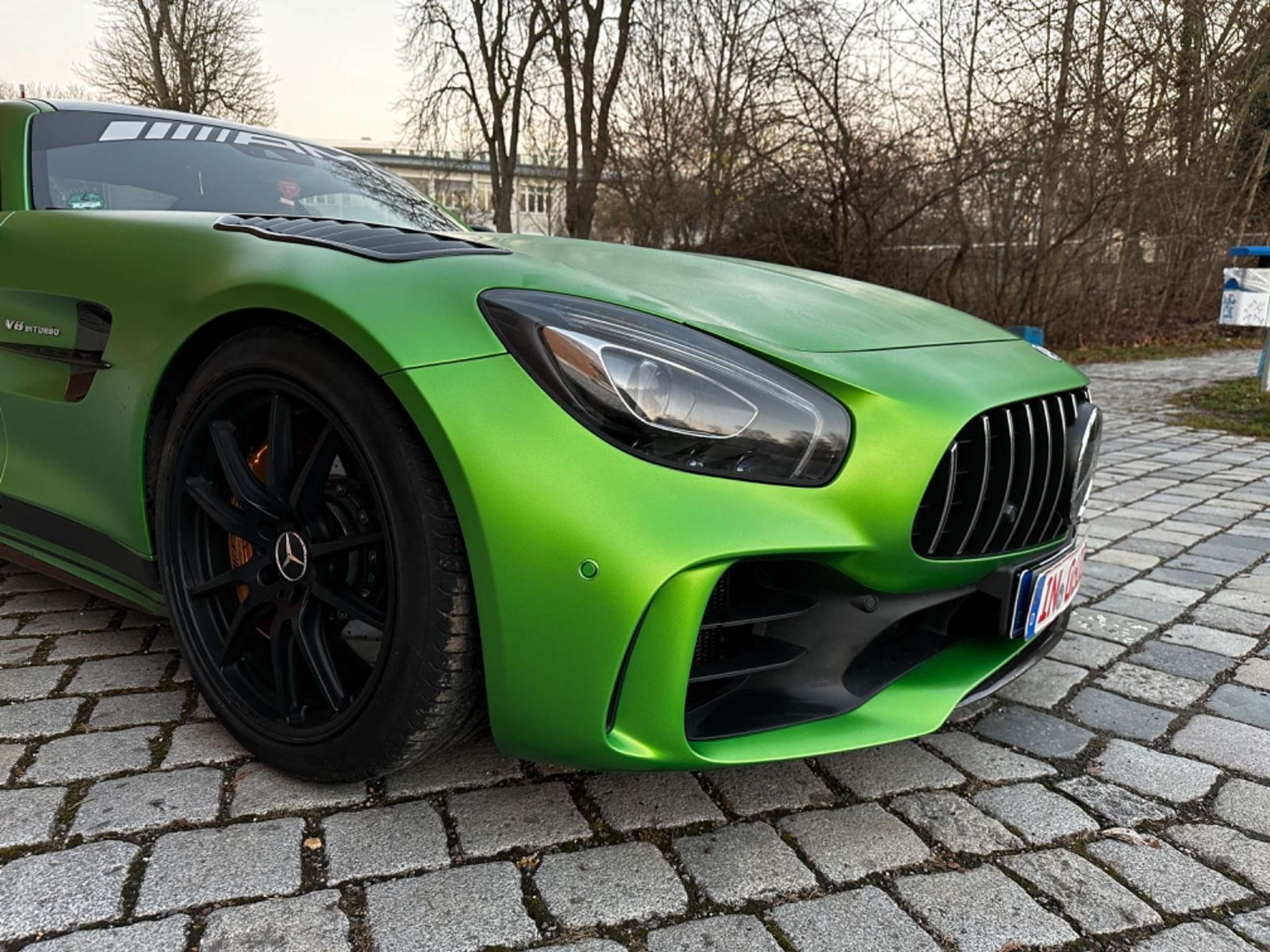 Mercedes-Benz - AMG GT