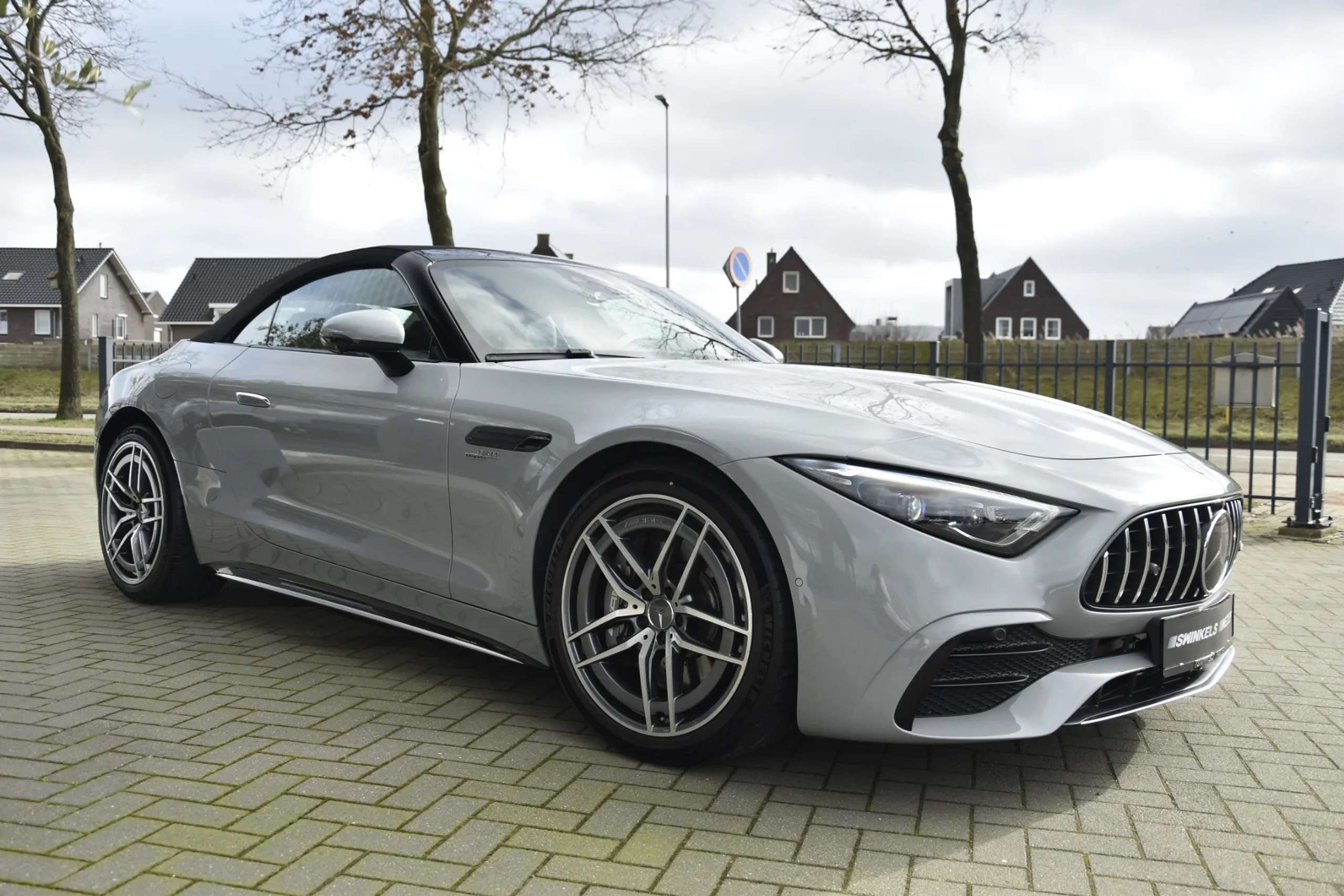 Mercedes-Benz - SL 43 AMG