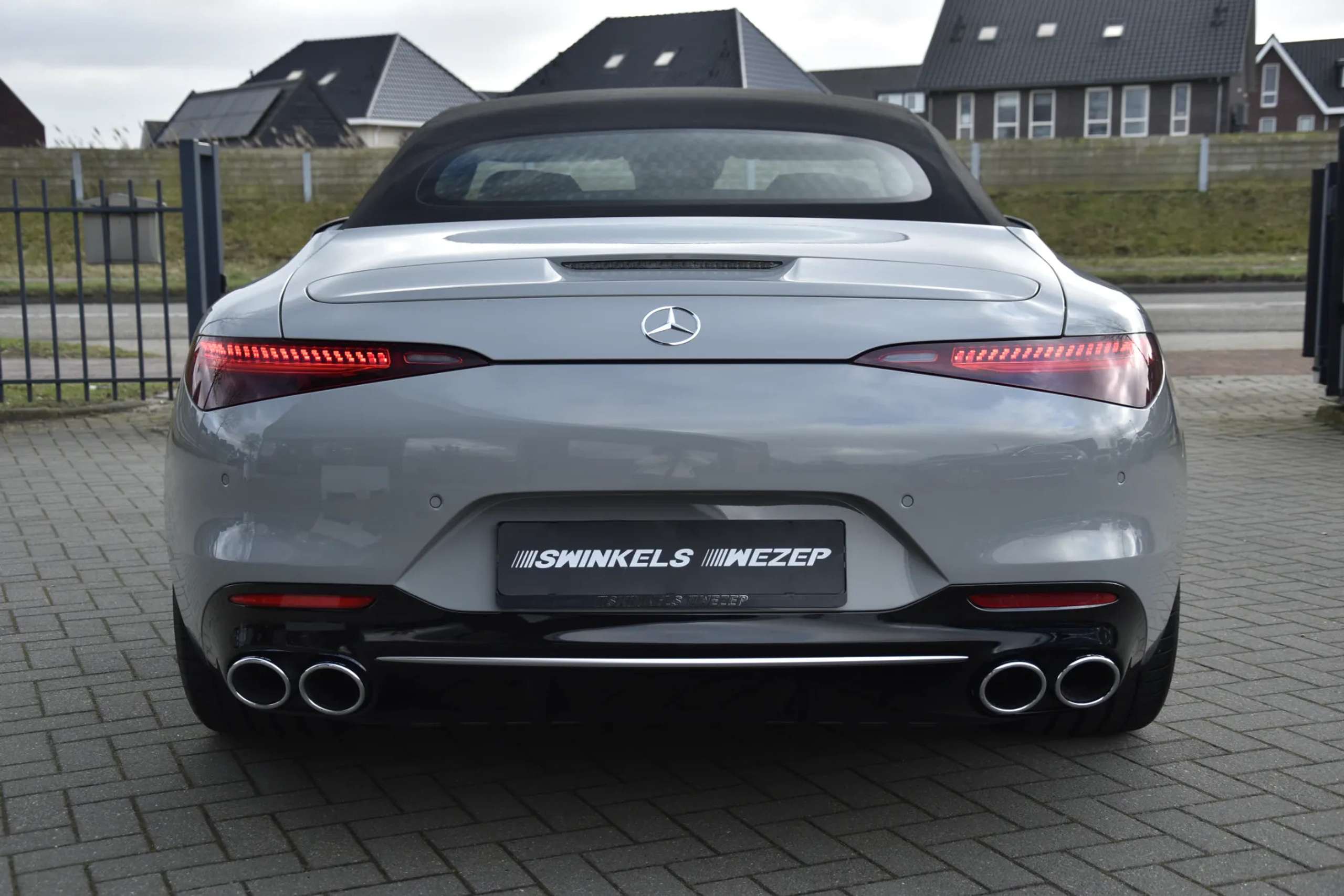 Mercedes-Benz - SL 43 AMG