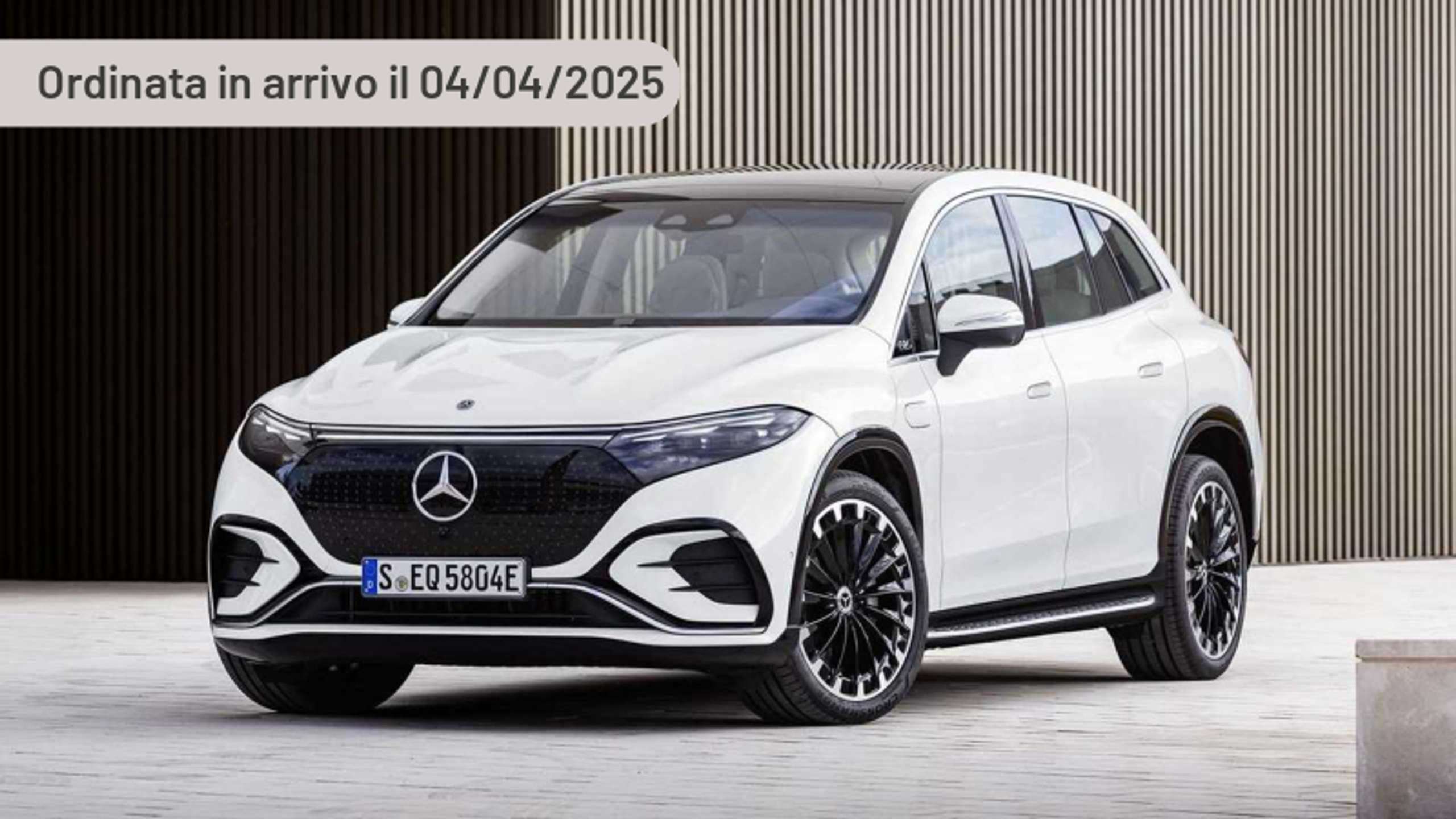 Mercedes-Benz - EQS SUV