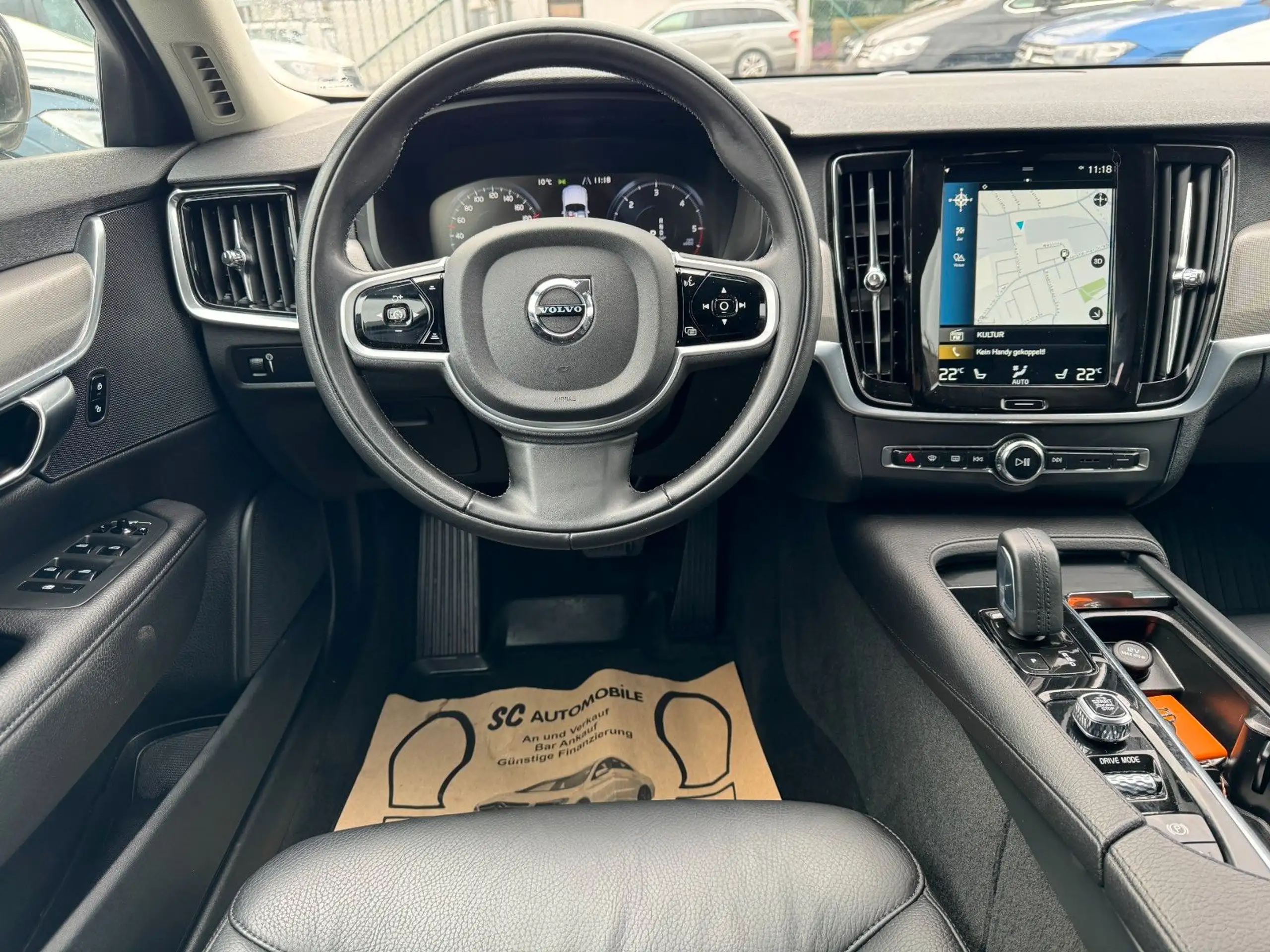 Volvo - V90