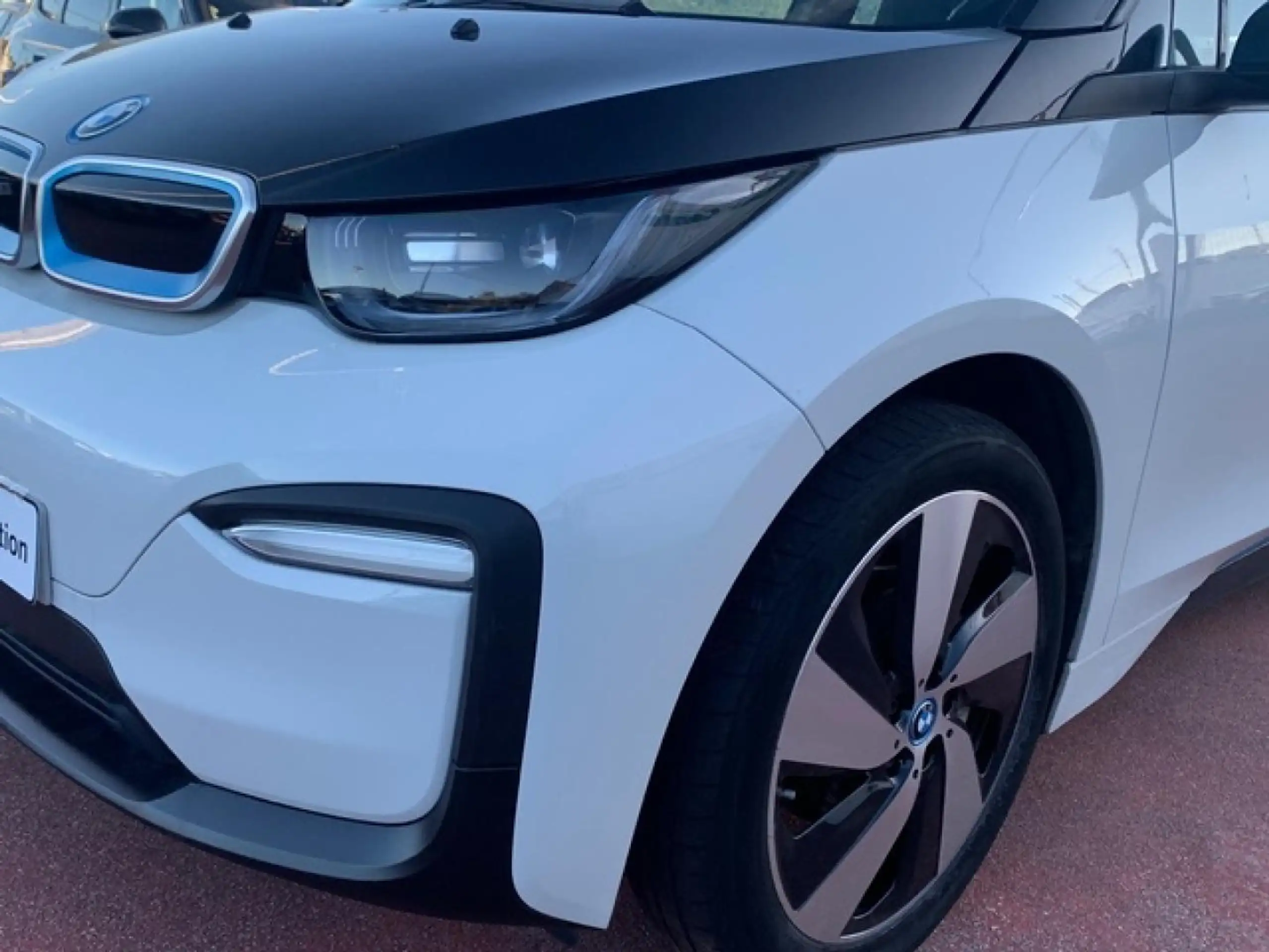 BMW - i3