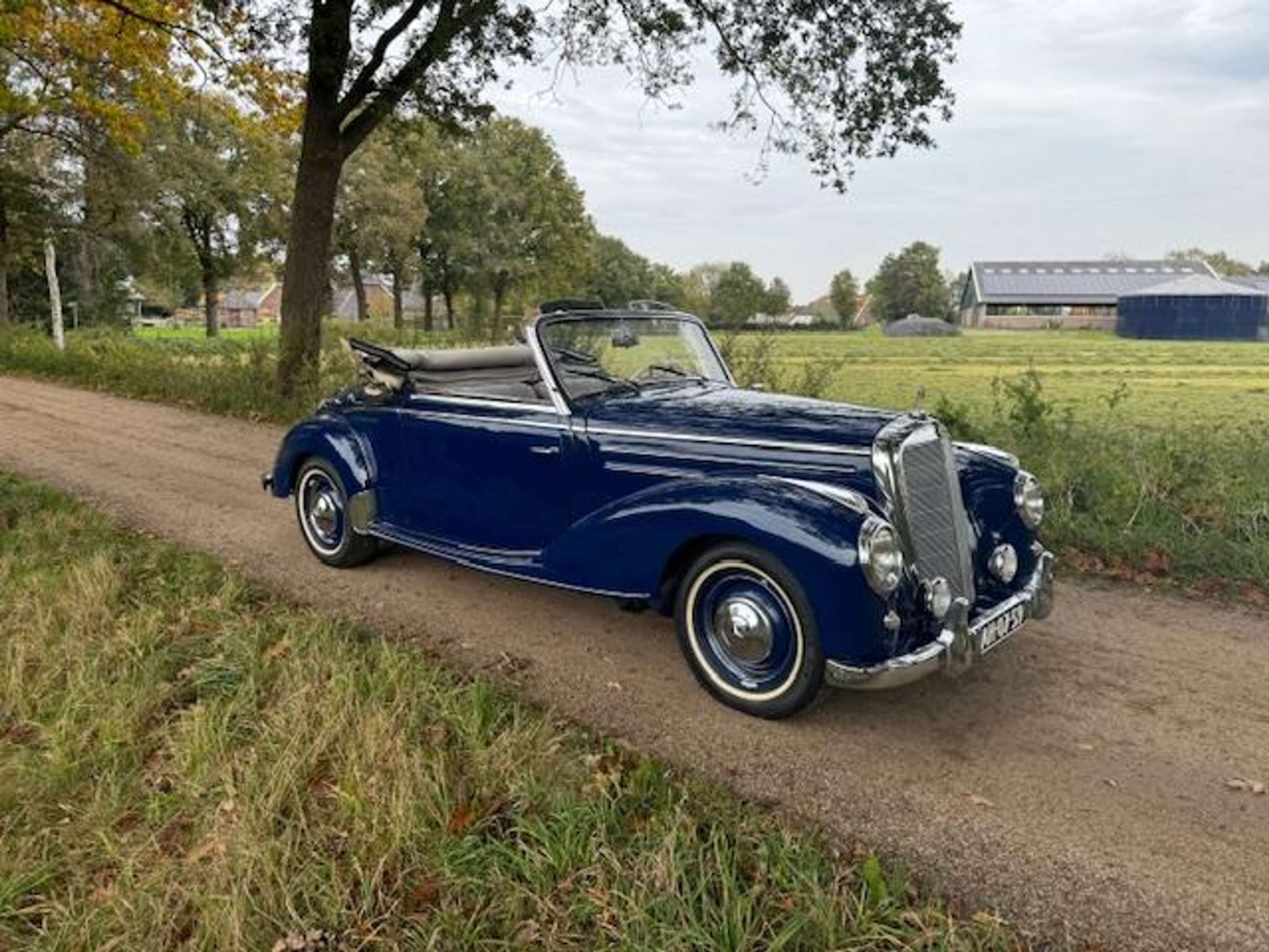 Mercedes-Benz 220 1955