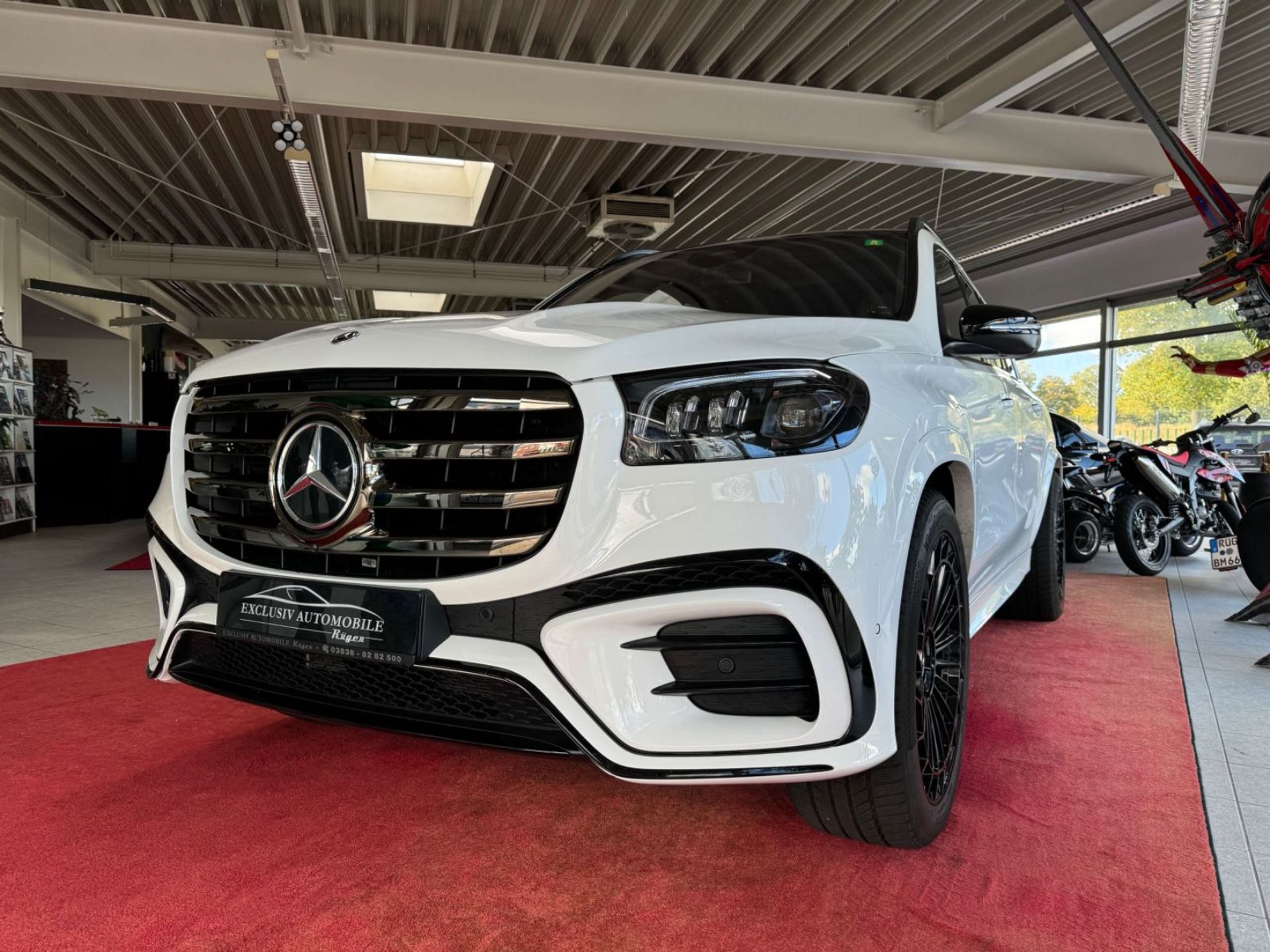 Mercedes-Benz - GLS 450