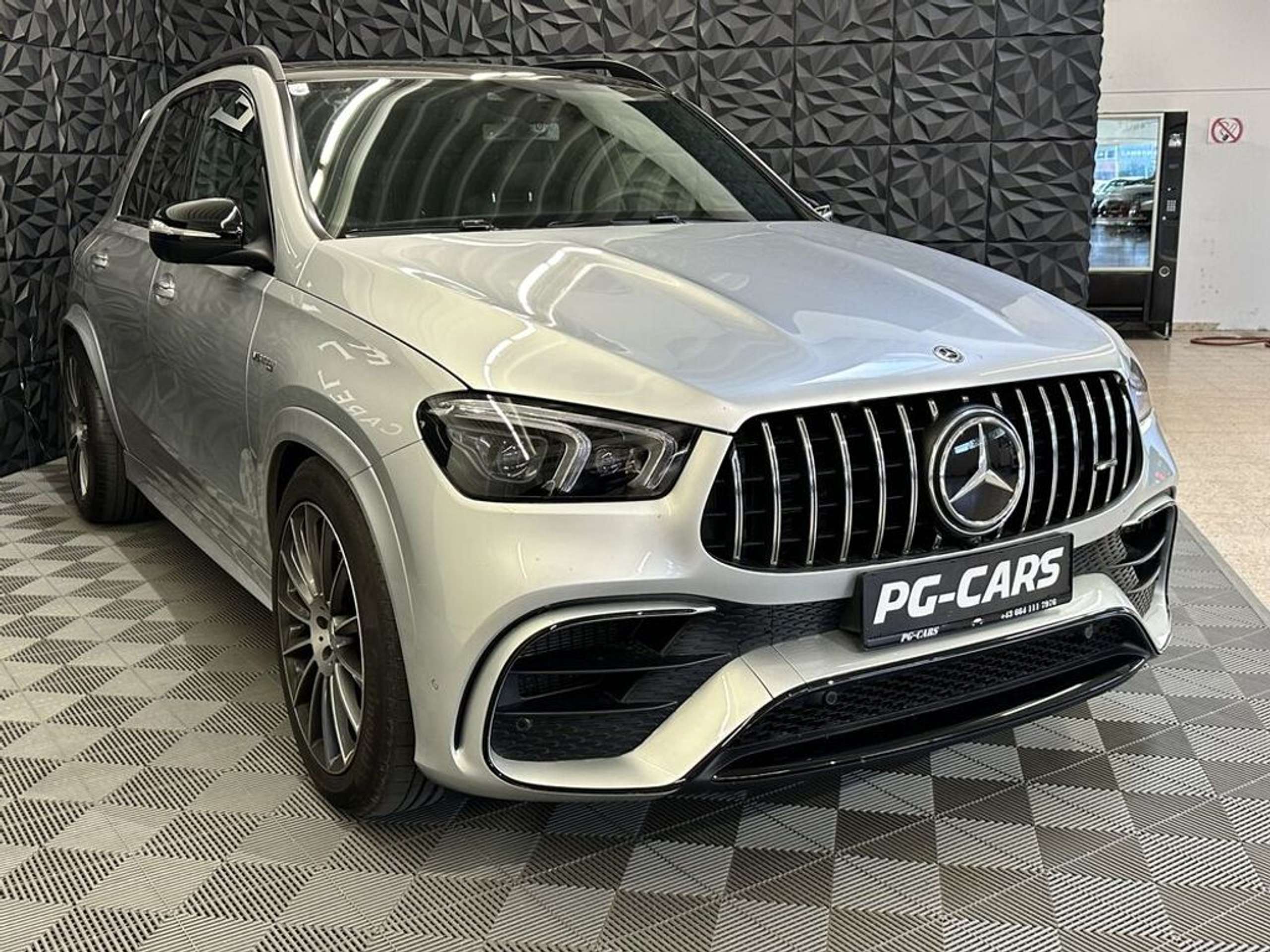 Mercedes-Benz - GLE 63 AMG