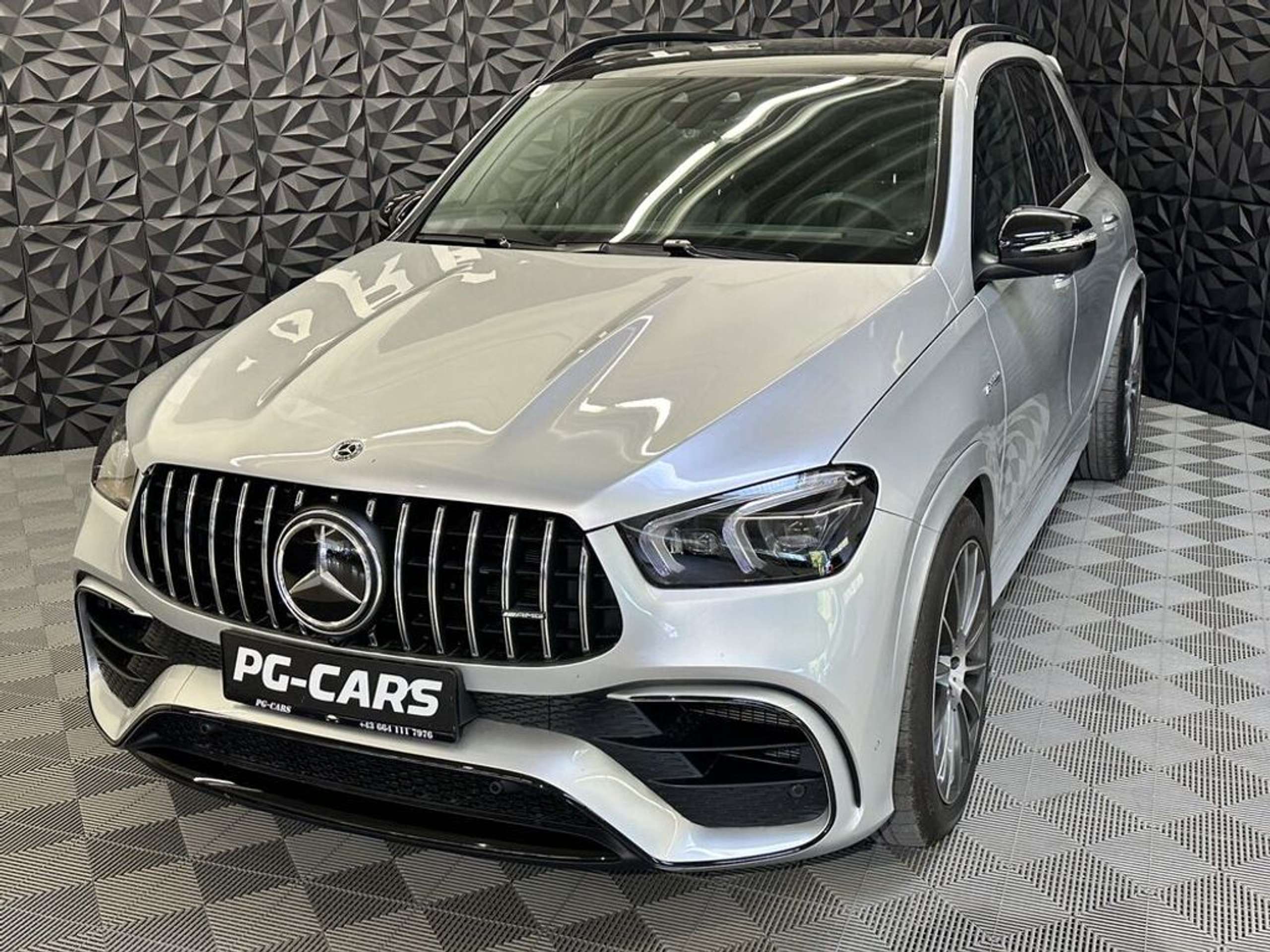 Mercedes-Benz - GLE 63 AMG