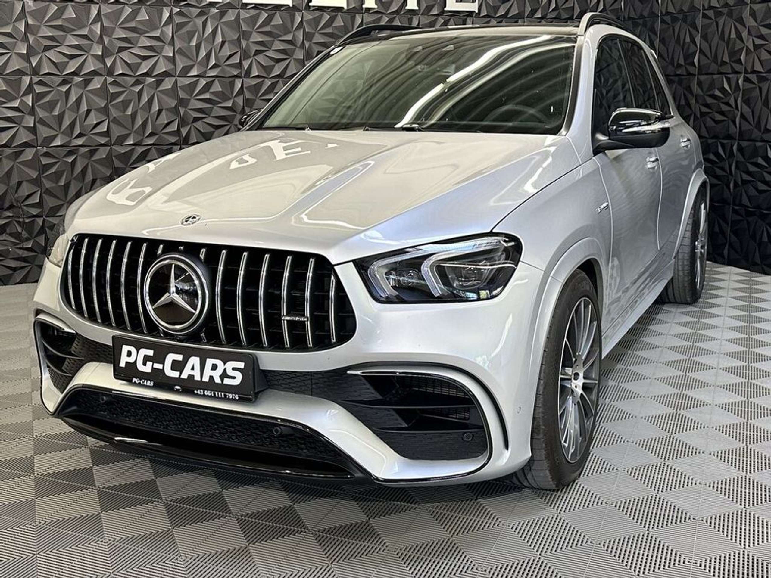 Mercedes-Benz - GLE 63 AMG