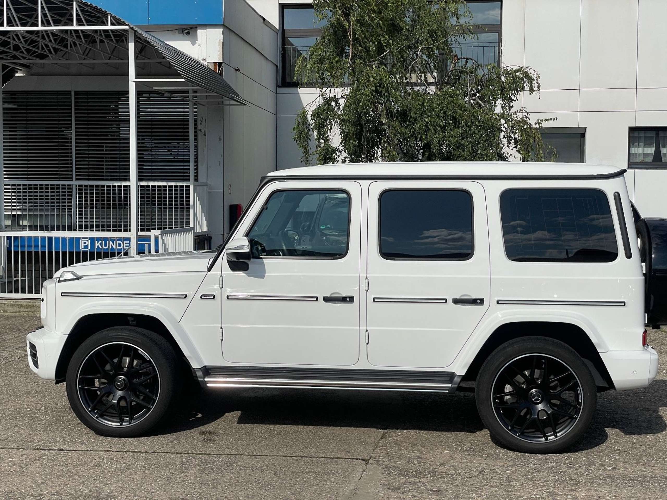 Mercedes-Benz - G 350