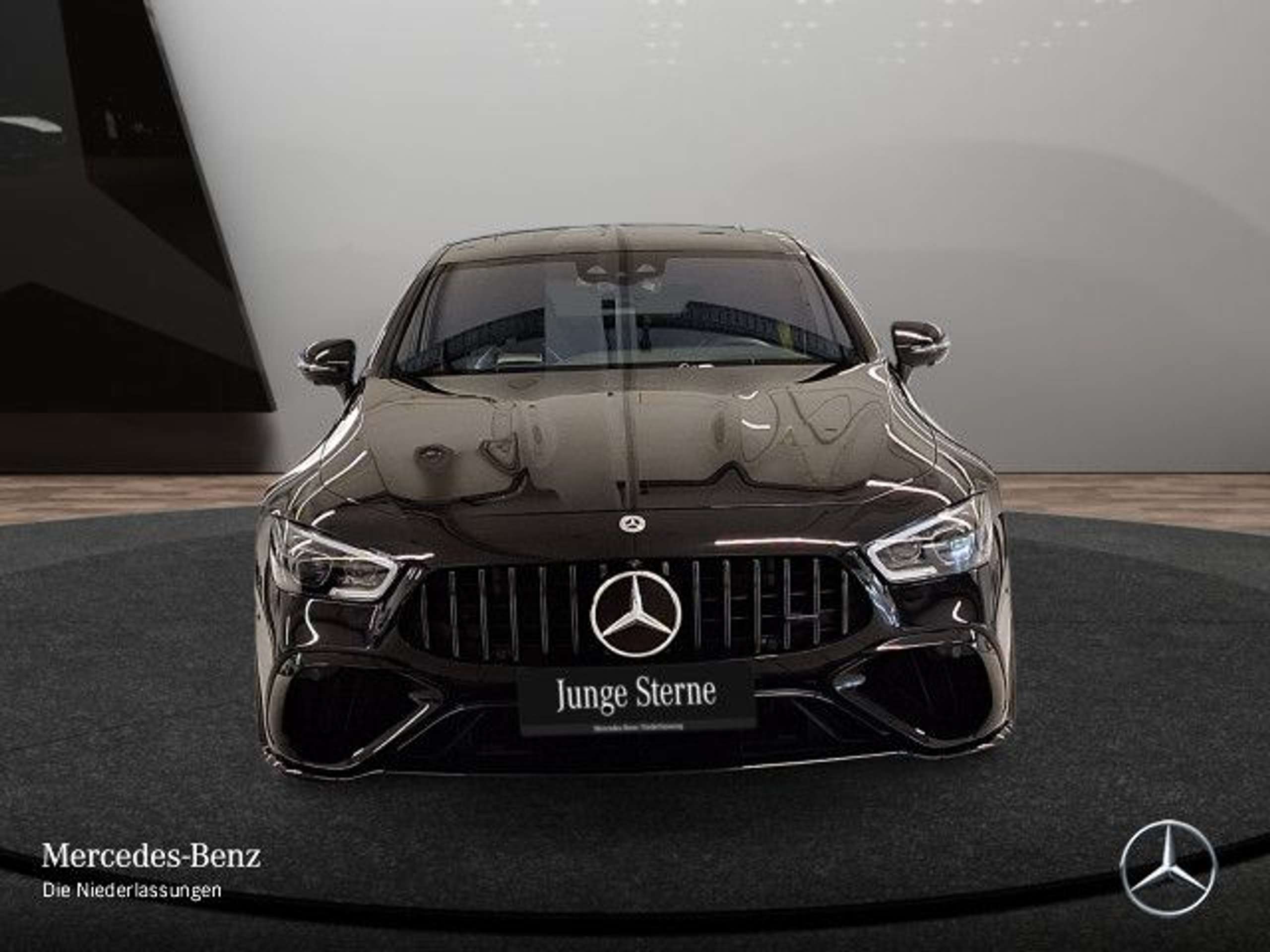 Mercedes-Benz - AMG GT