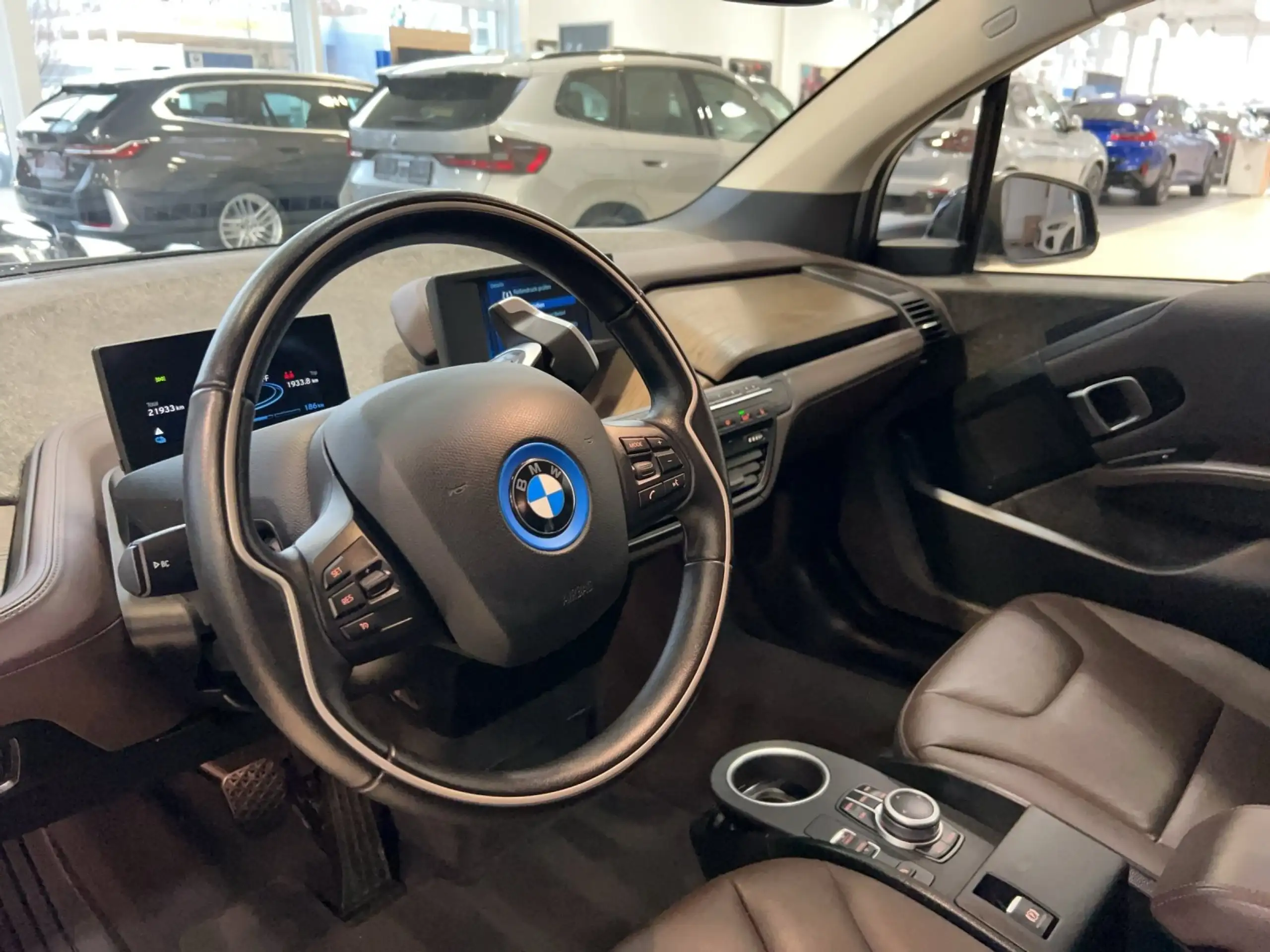 BMW - i3