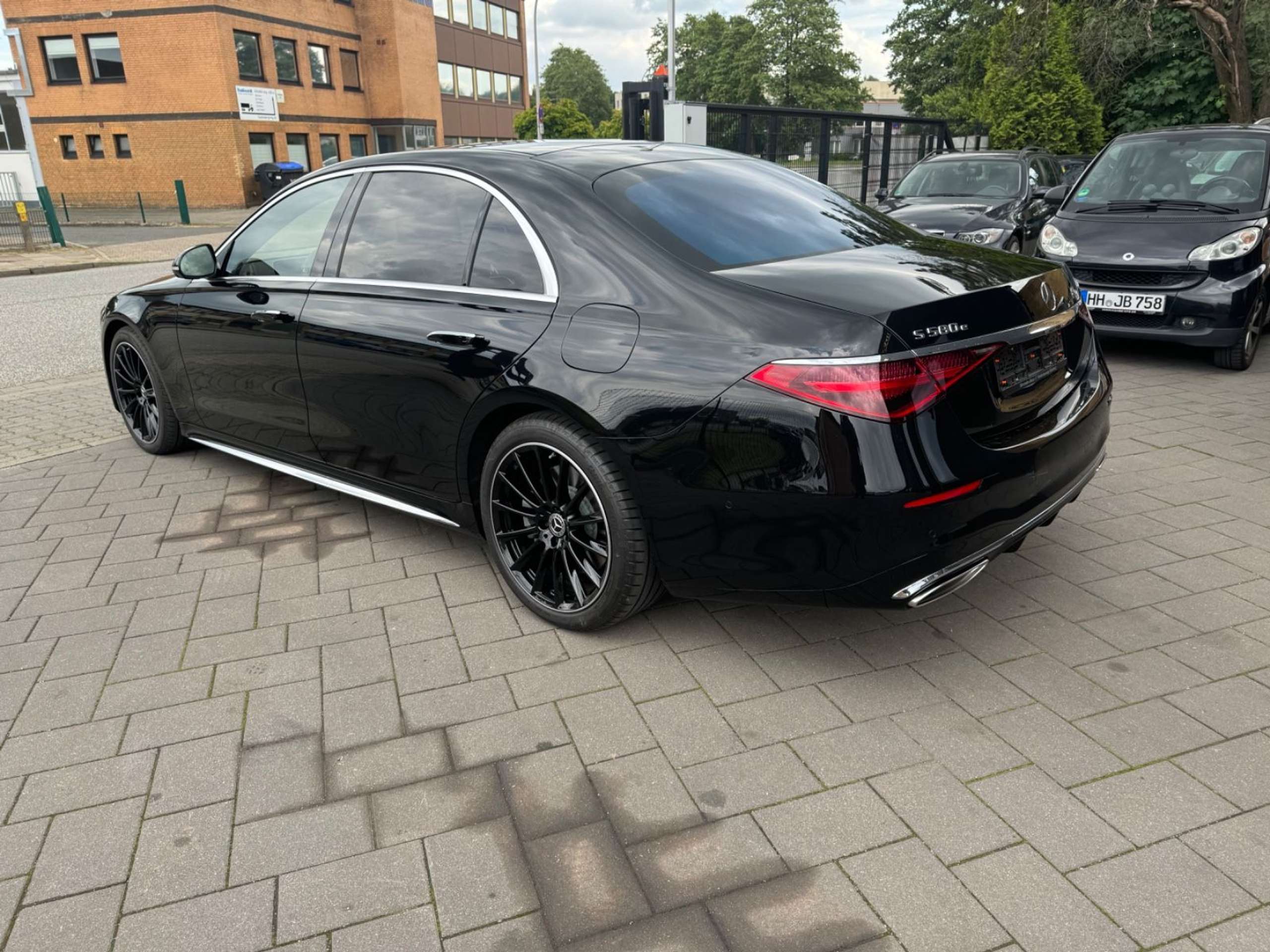 Mercedes-Benz - S 580