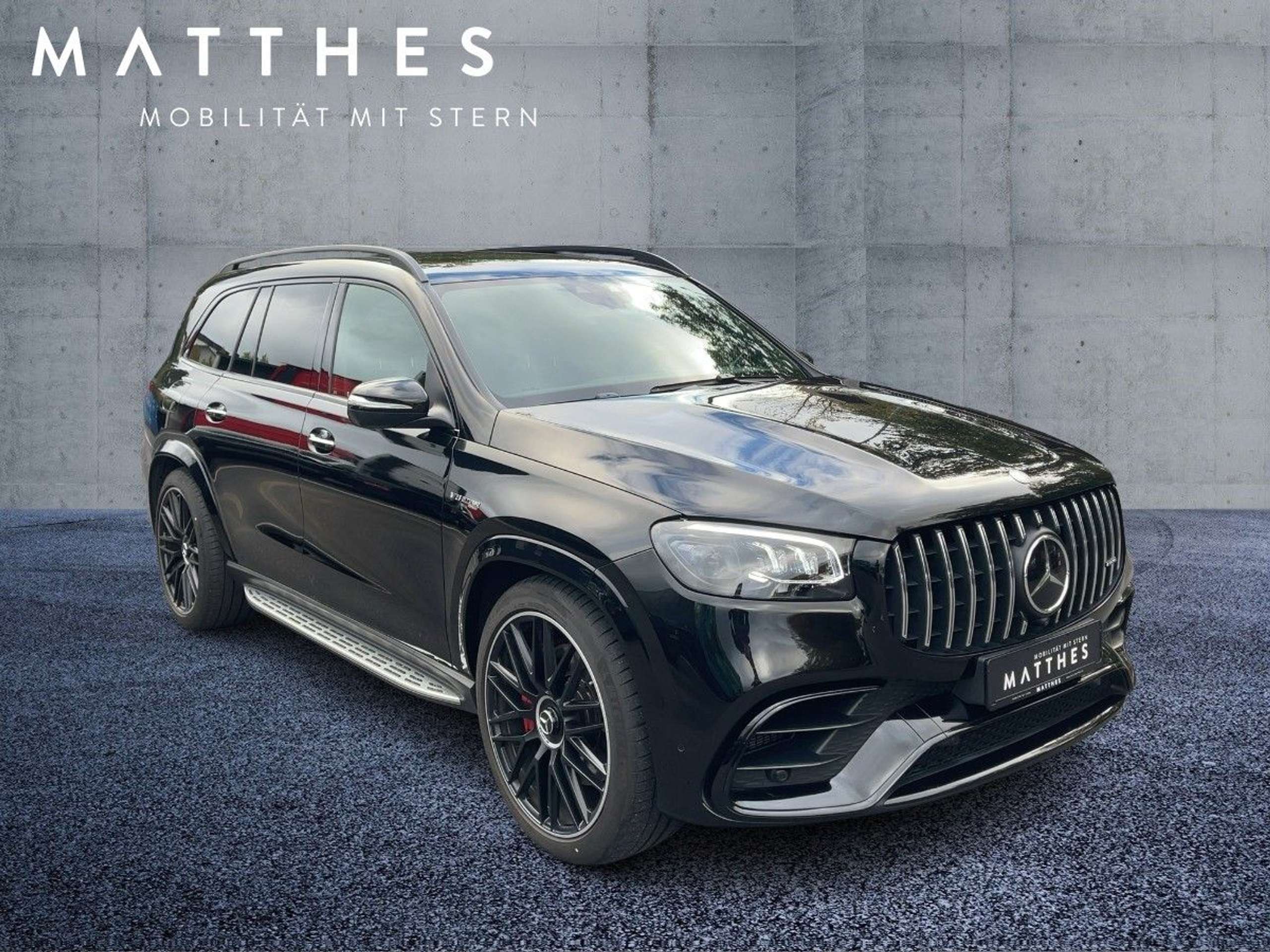 Mercedes-Benz - GLS 63 AMG