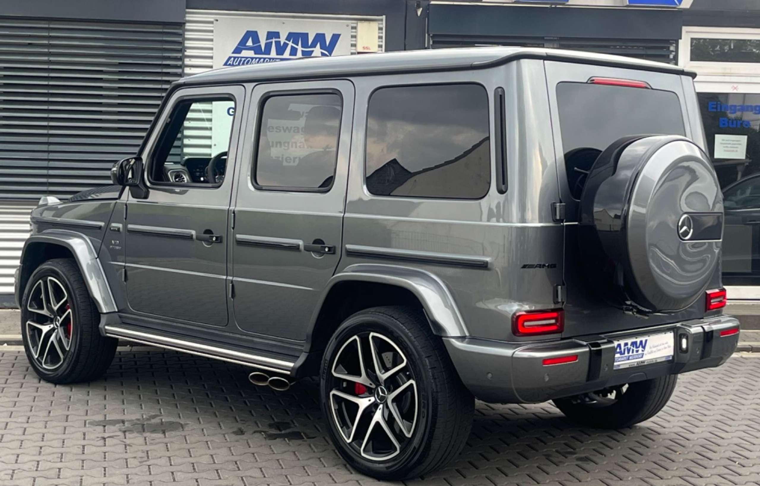 Mercedes-Benz - G 63 AMG