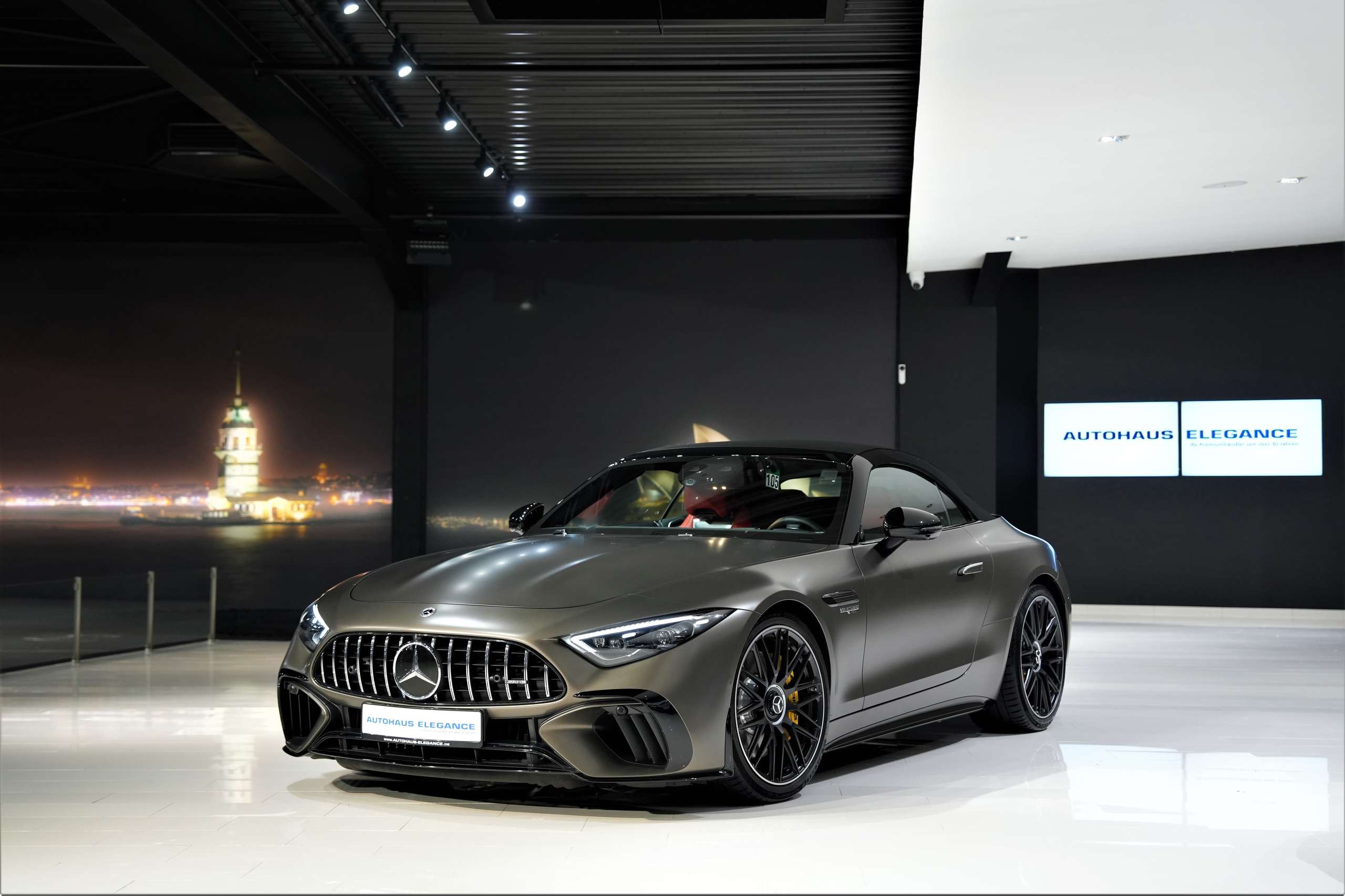 Mercedes-Benz - SL 63 AMG