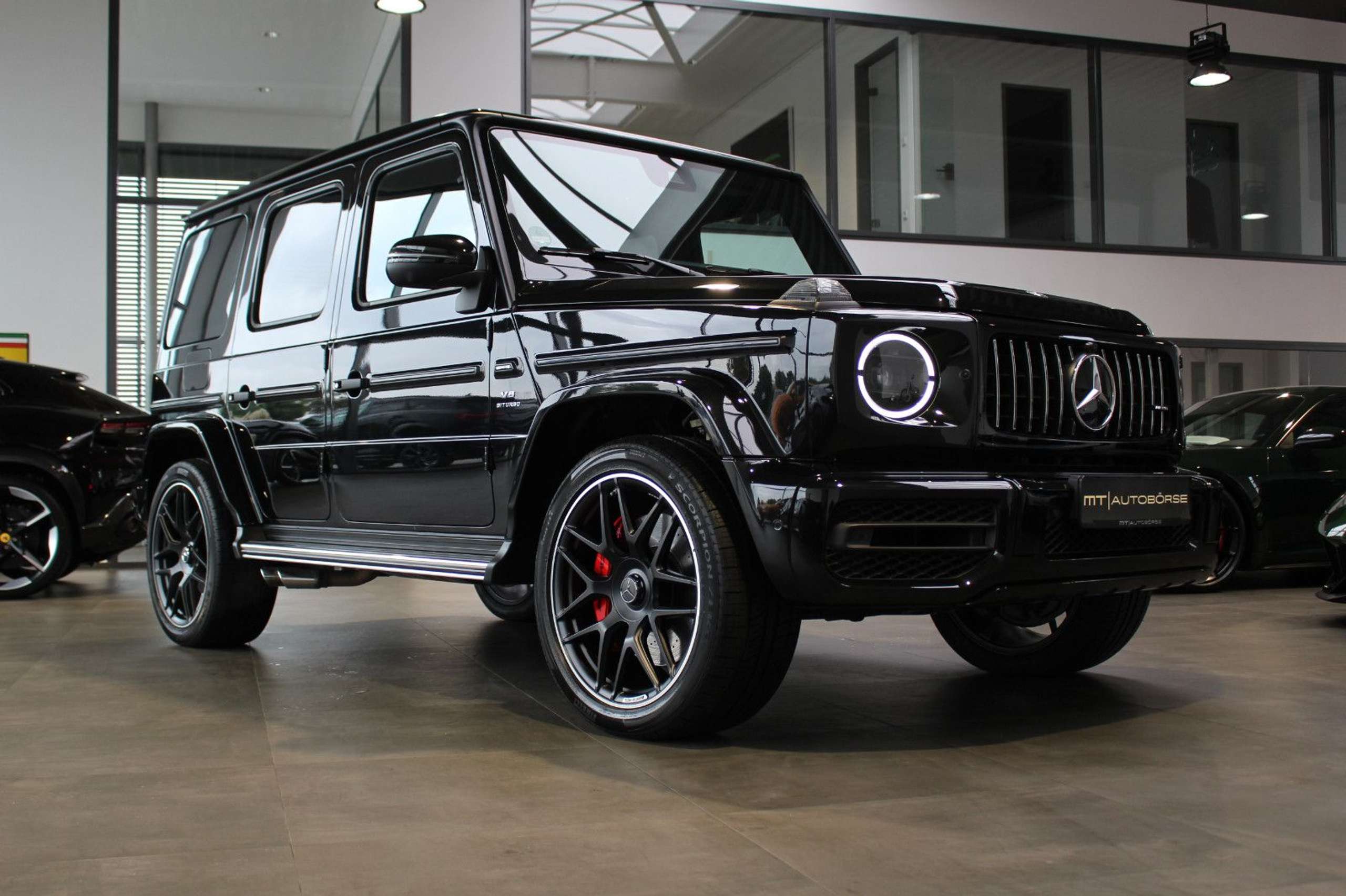 Mercedes-Benz - G 63 AMG