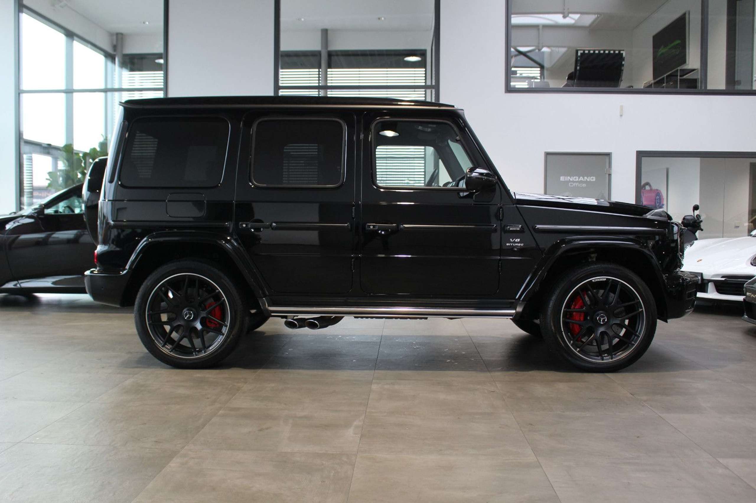 Mercedes-Benz - G 63 AMG