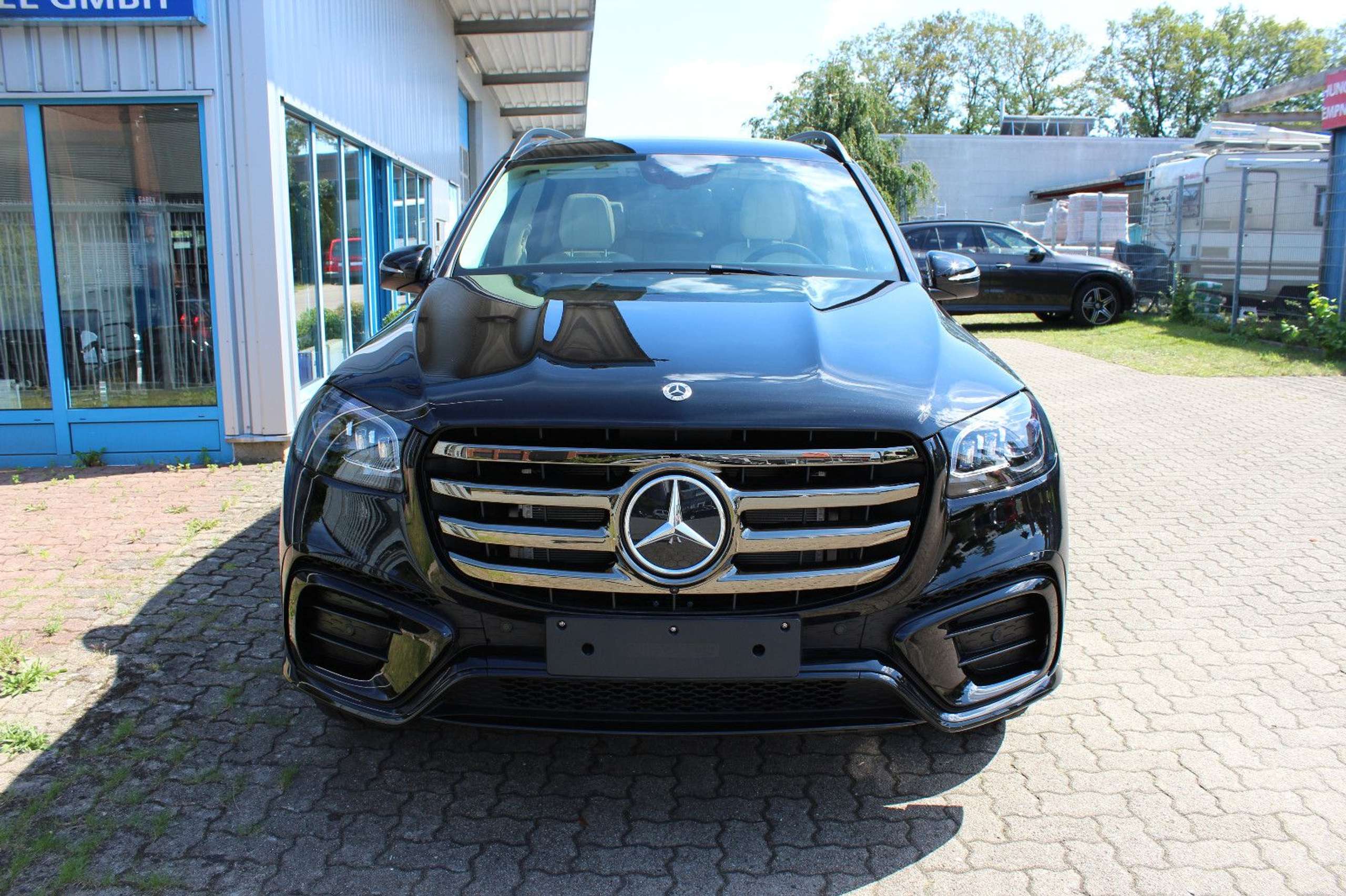 Mercedes-Benz - GLS 580