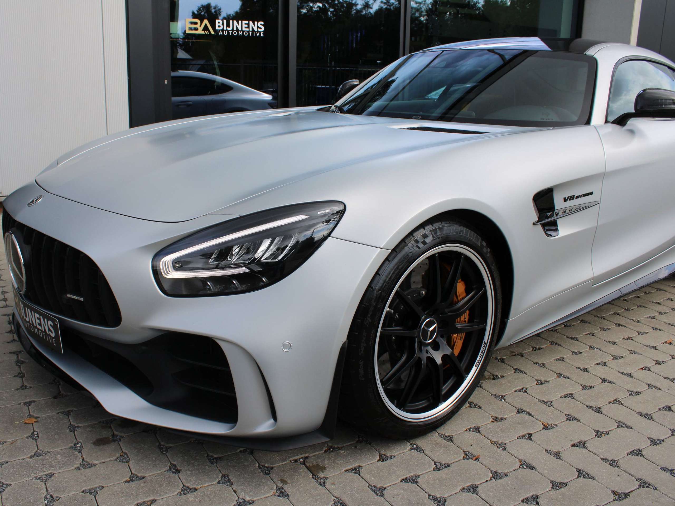 Mercedes-Benz - AMG GT