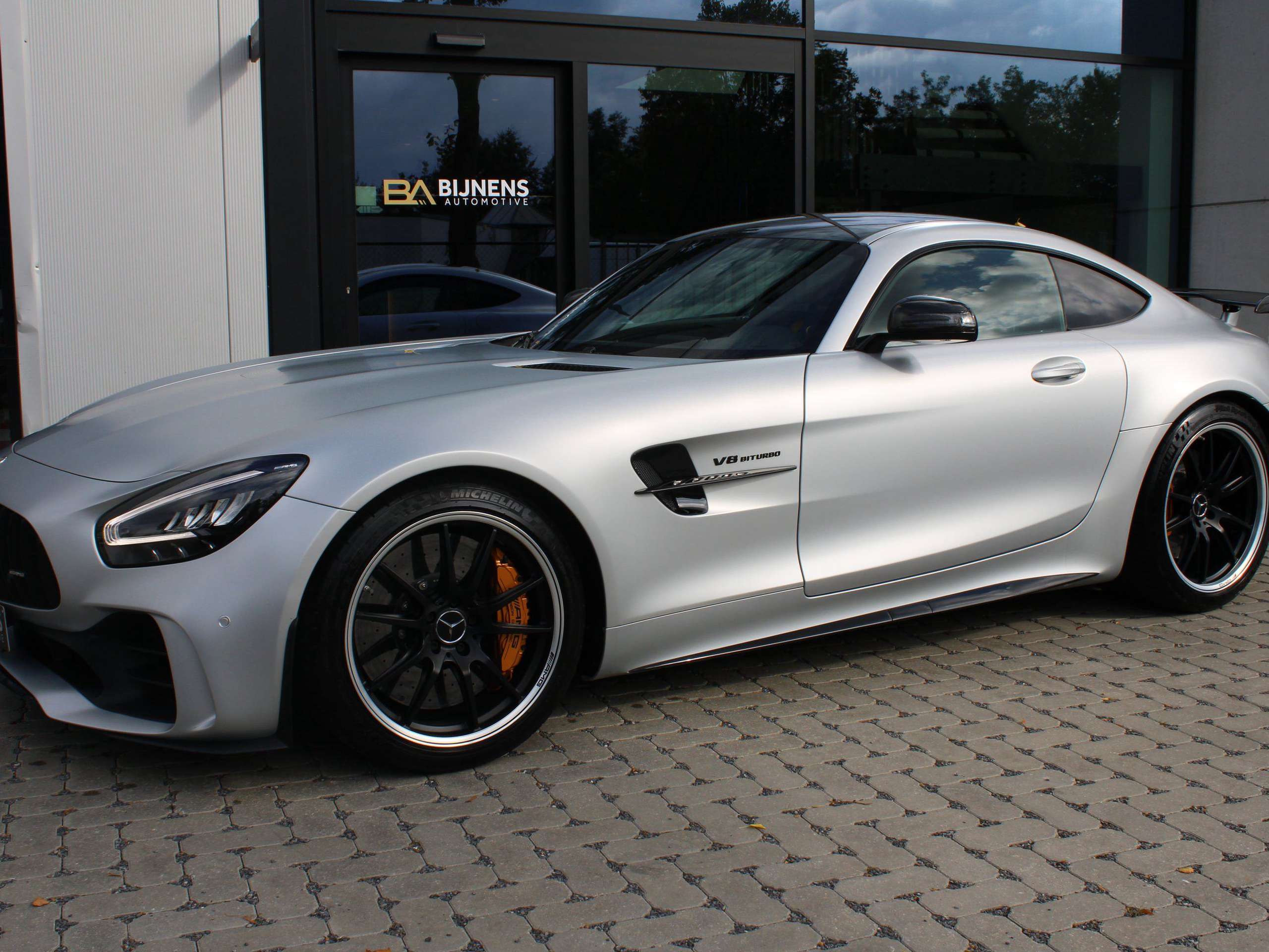 Mercedes-Benz - AMG GT