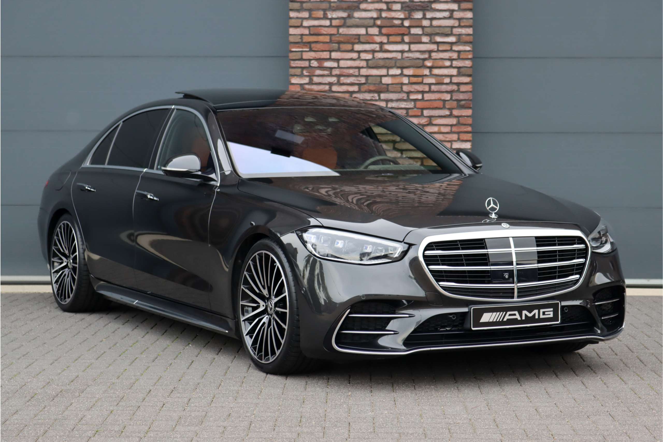 Mercedes-Benz - S 580