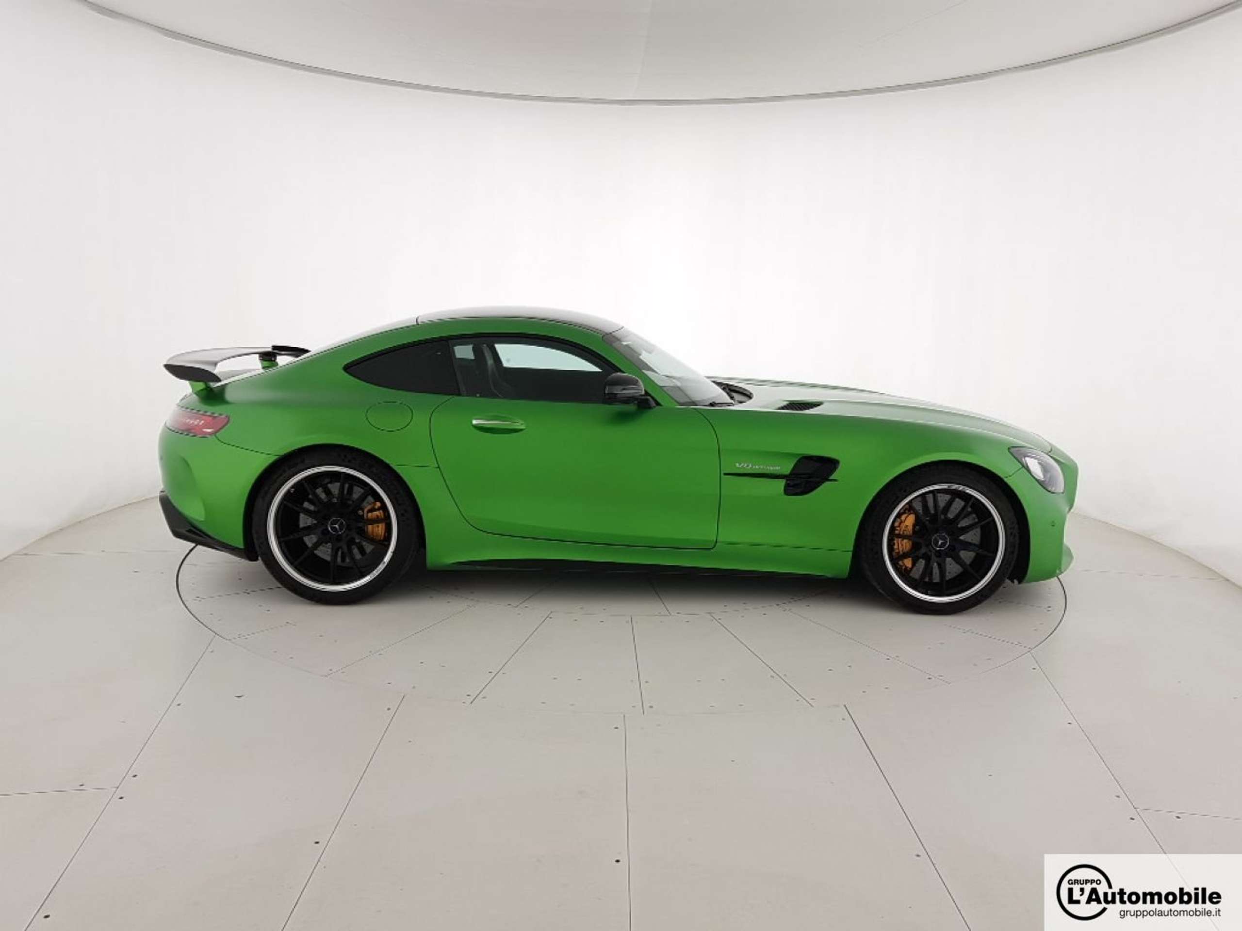 Mercedes-Benz - AMG GT