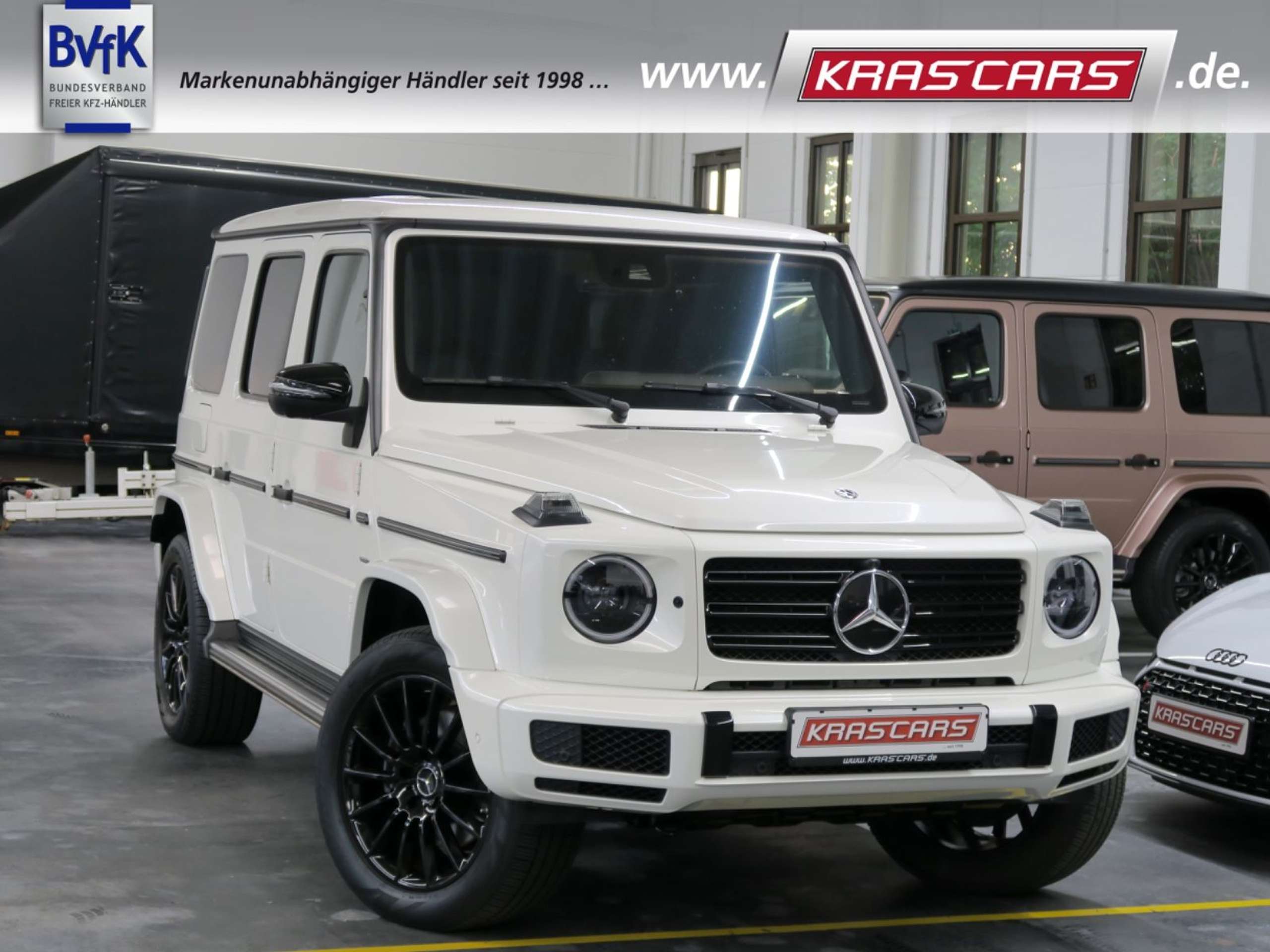 Mercedes-Benz - G 400