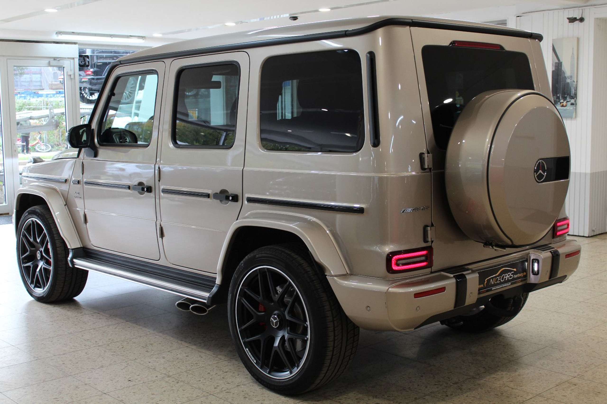 Mercedes-Benz - G 63 AMG