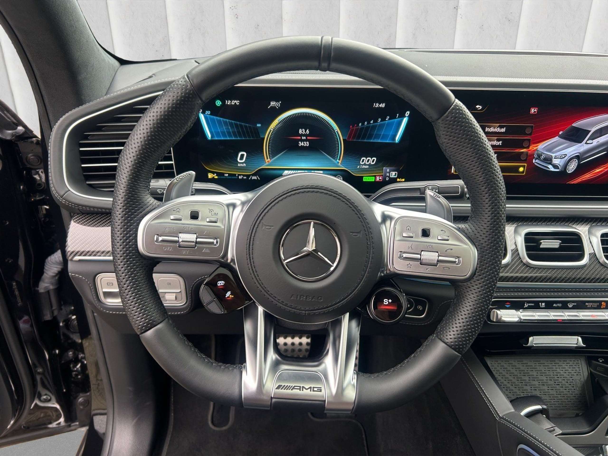 Mercedes-Benz - GLS 63 AMG