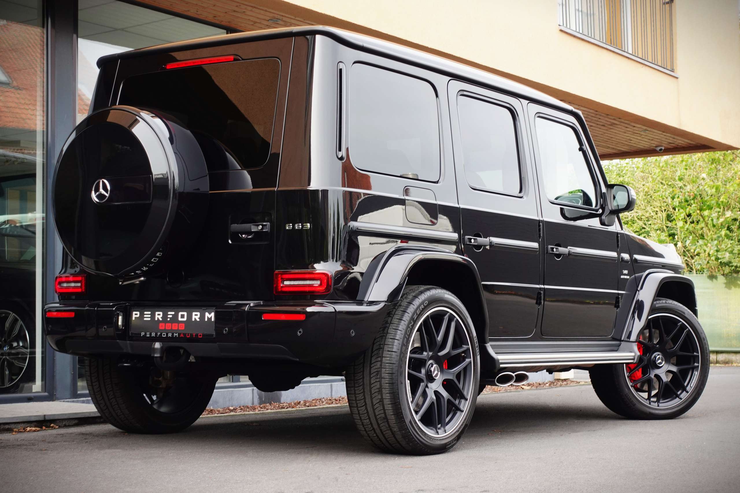 Mercedes-Benz - G 63 AMG