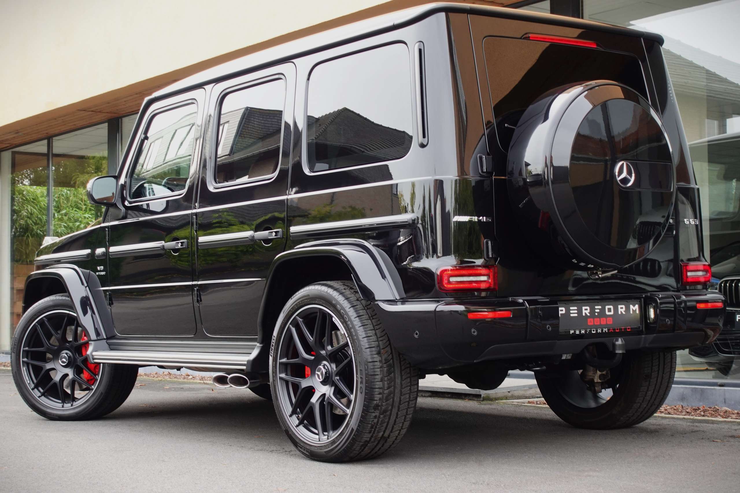 Mercedes-Benz - G 63 AMG