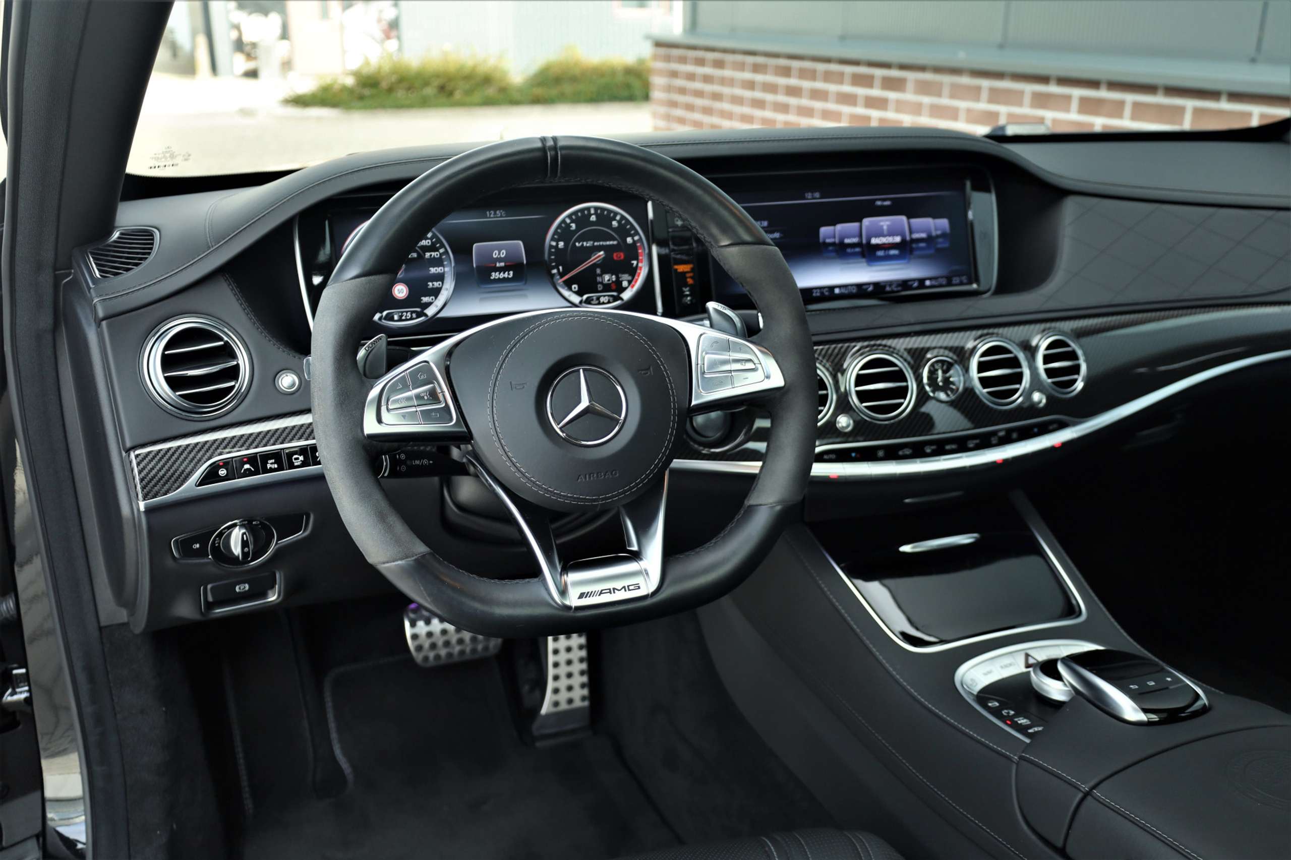 Mercedes-Benz - S 65 AMG