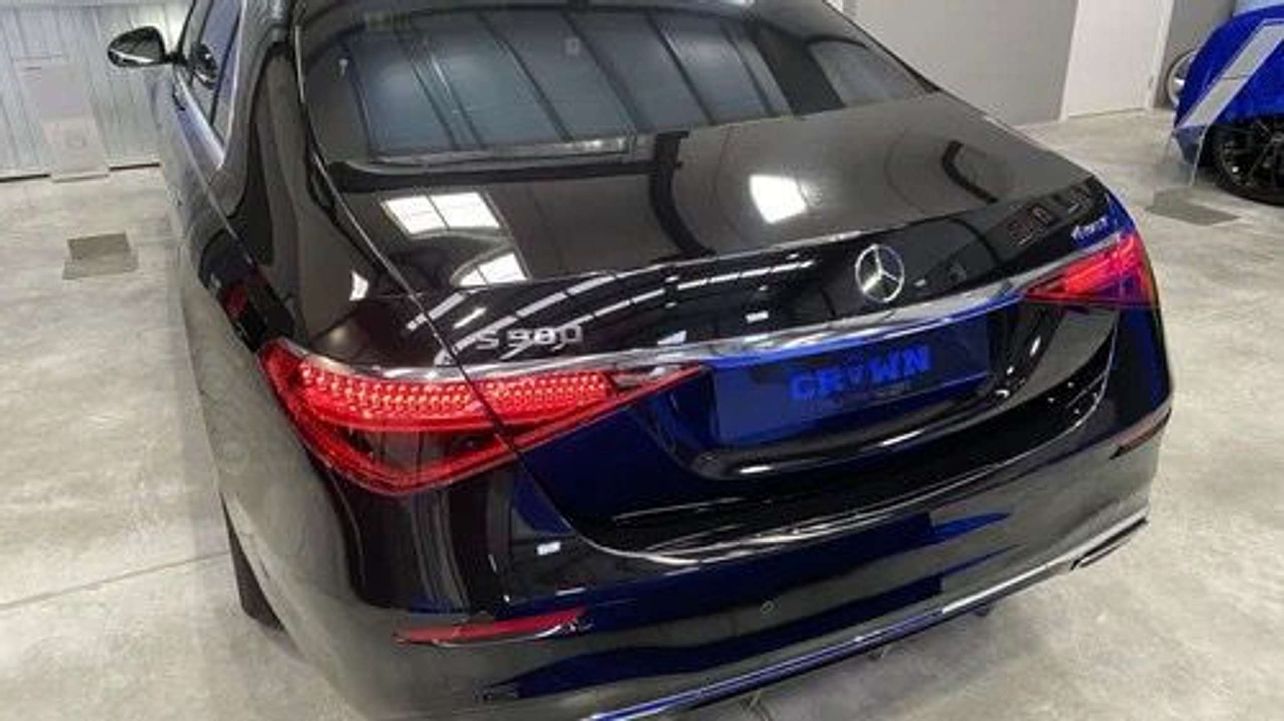 Mercedes-Benz - S 580