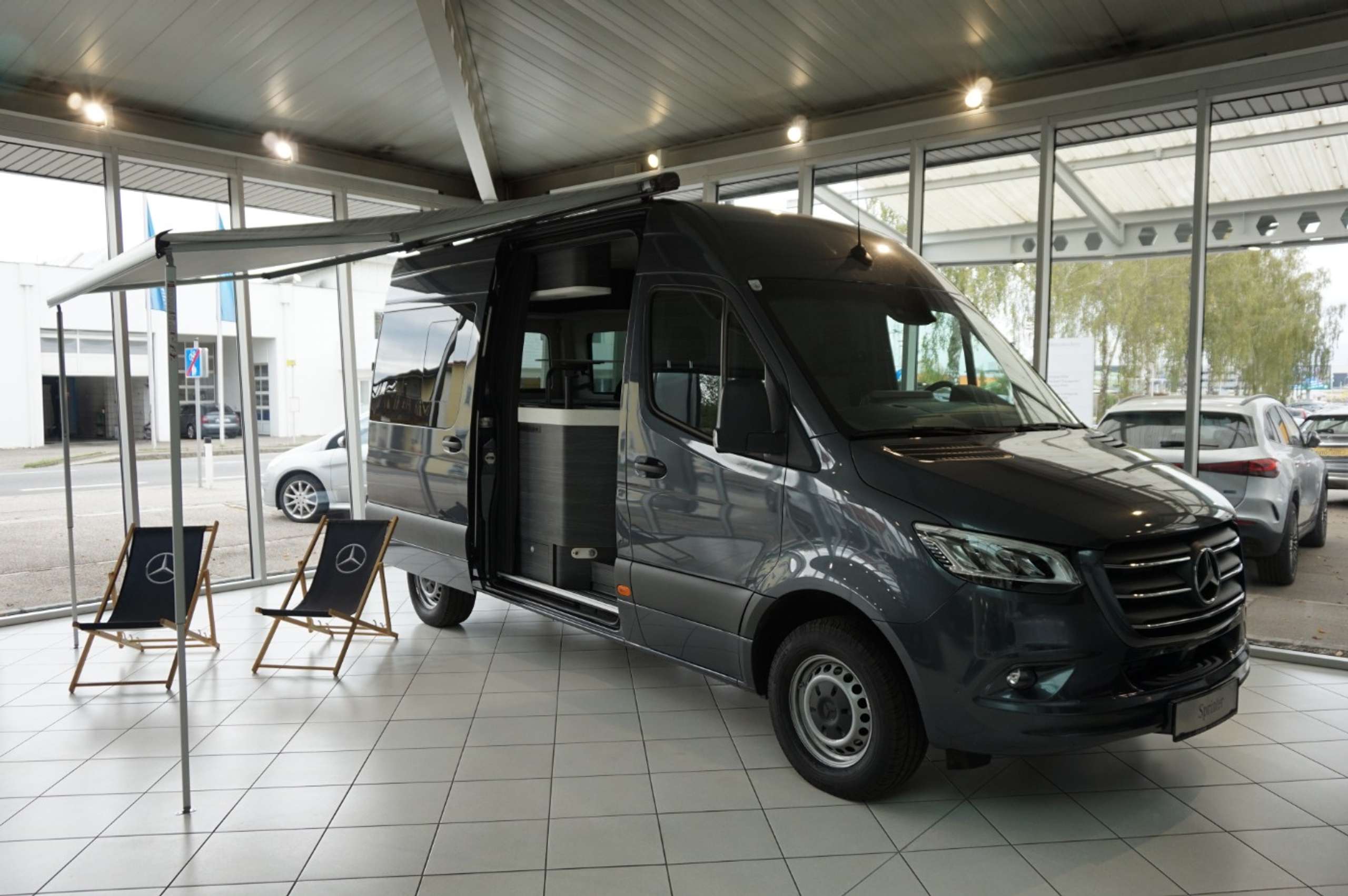 Mercedes-Benz - Sprinter