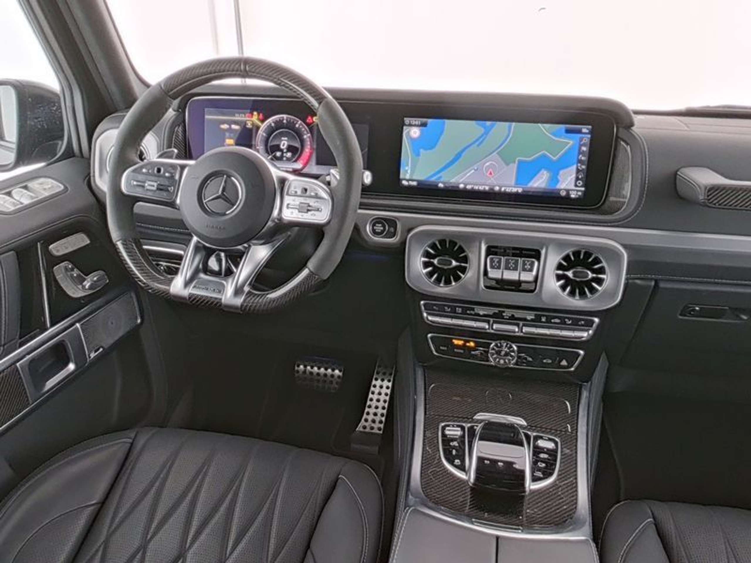 Mercedes-Benz - G 63 AMG