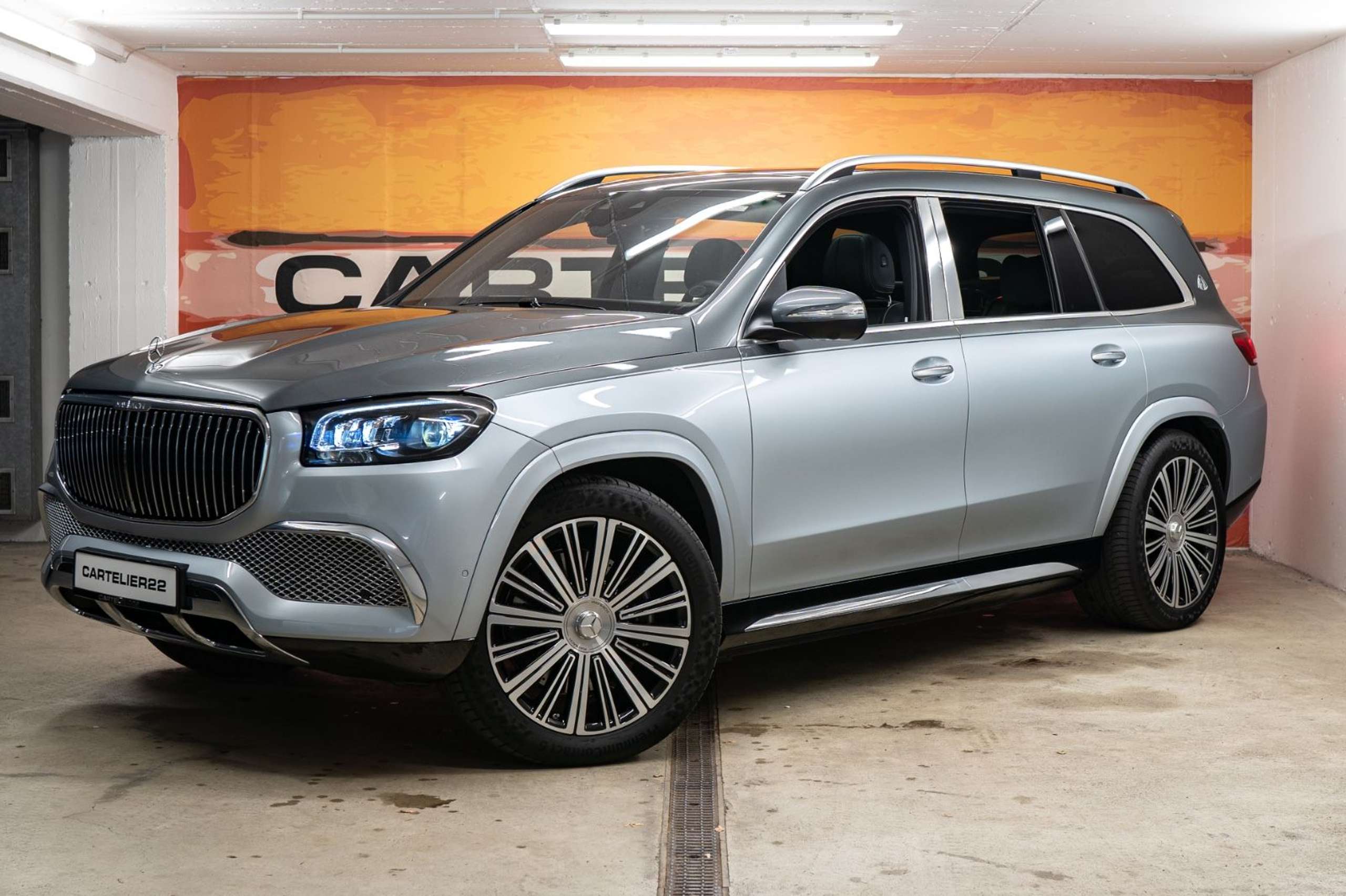 Mercedes-Benz GLS 600 2023