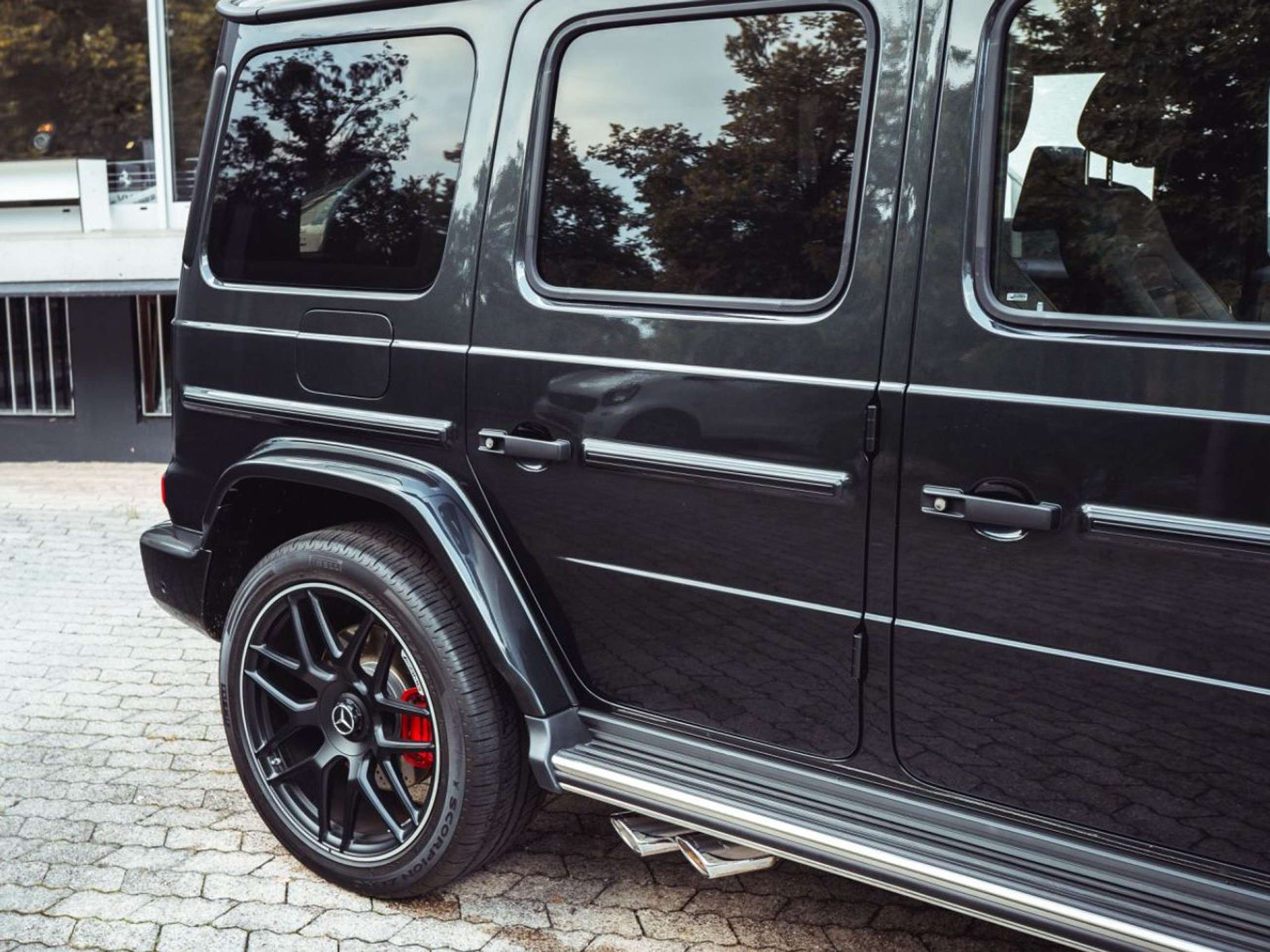 Mercedes-Benz - G 63 AMG