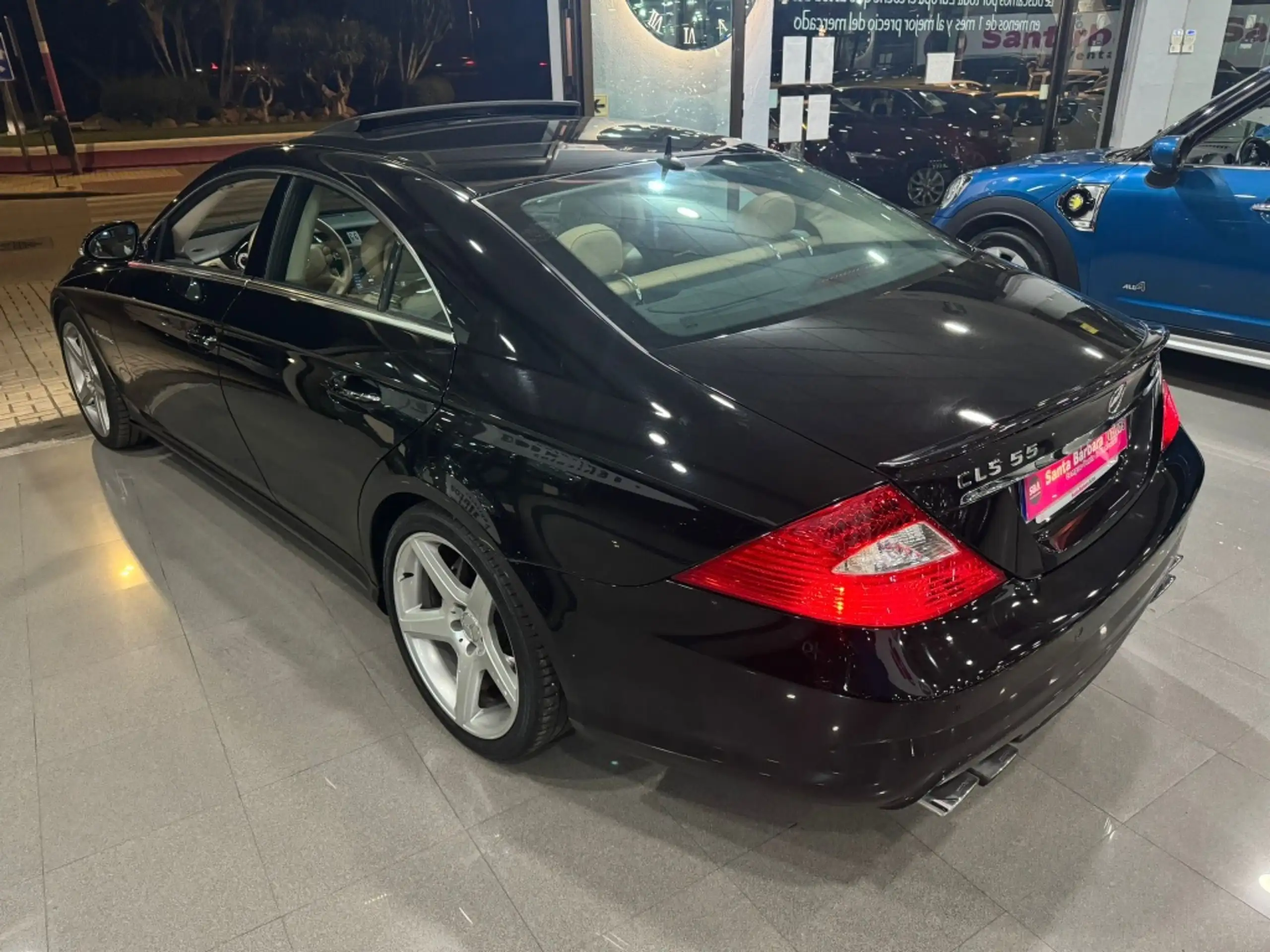 Mercedes-Benz - CLS 55 AMG