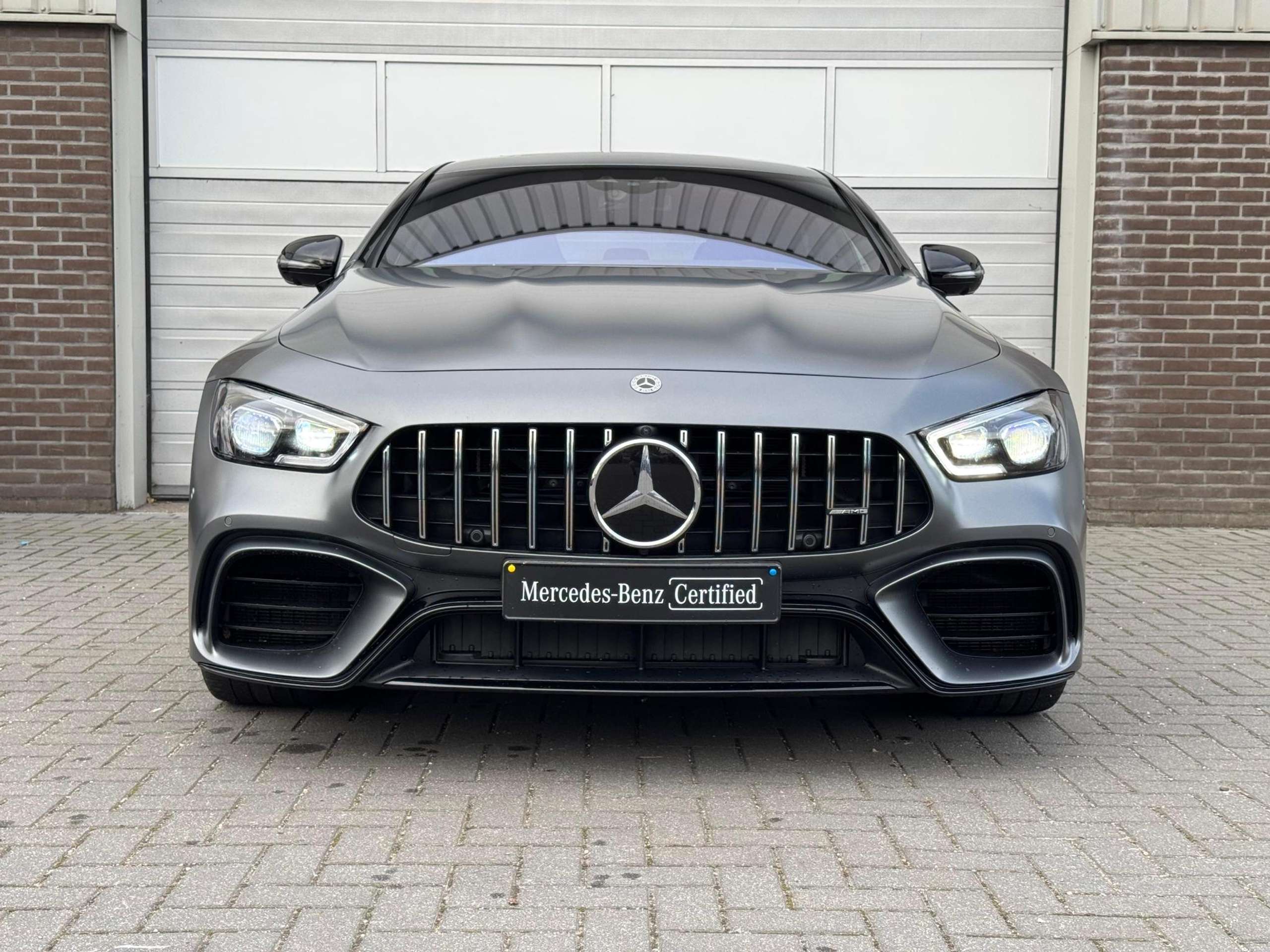 Mercedes-Benz - S 63 AMG