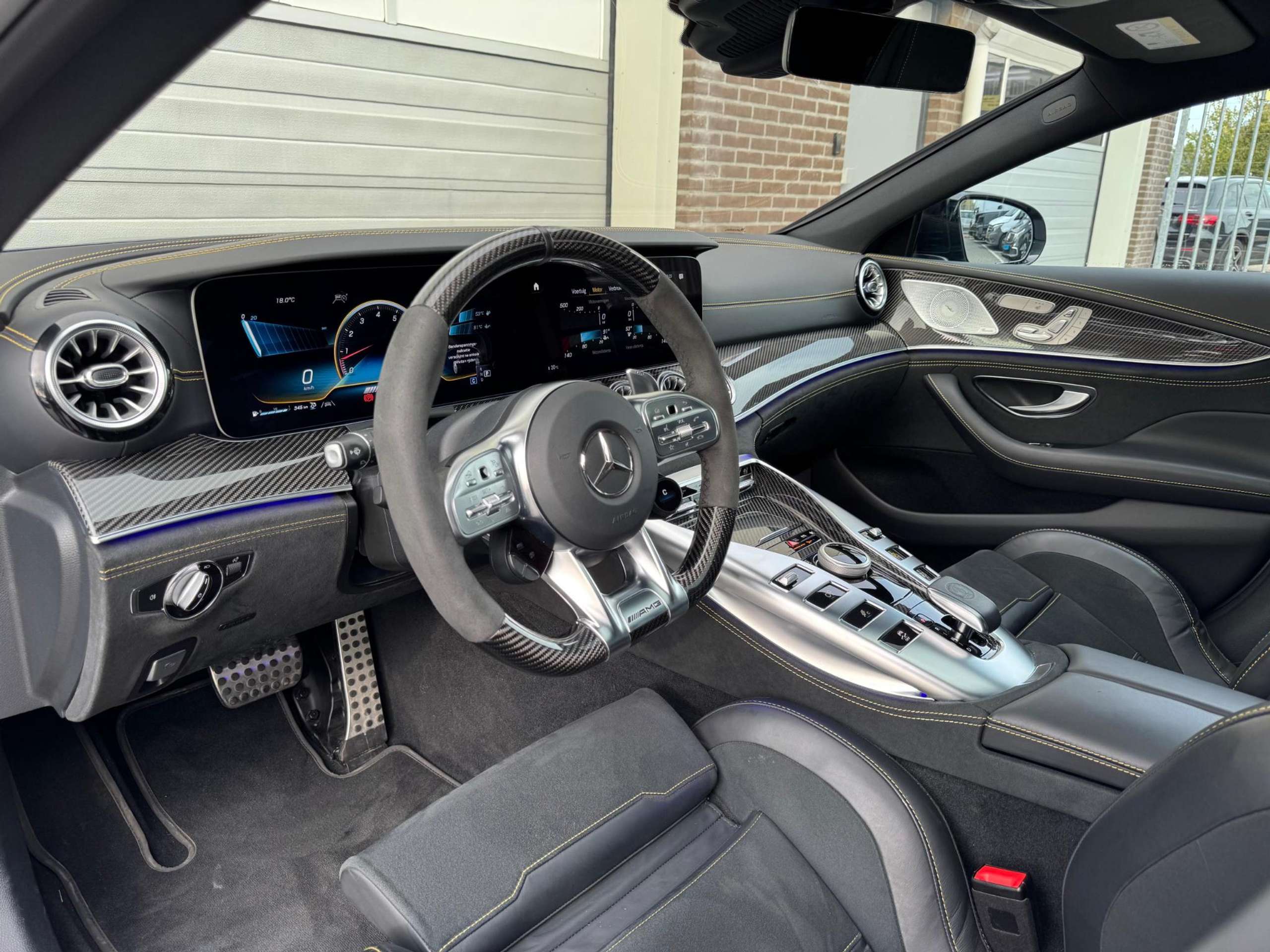 Mercedes-Benz - S 63 AMG