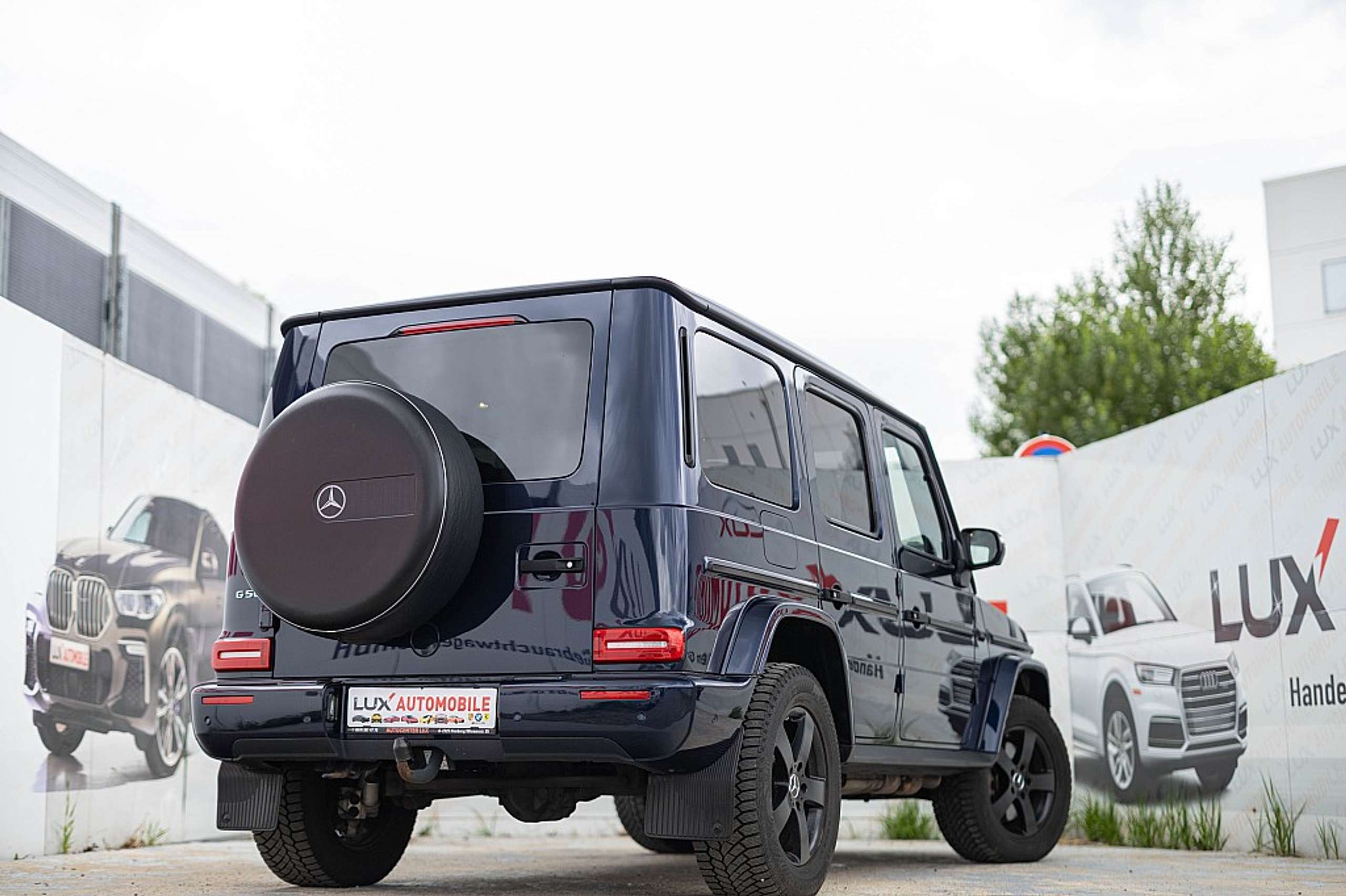 Mercedes-Benz - G 500